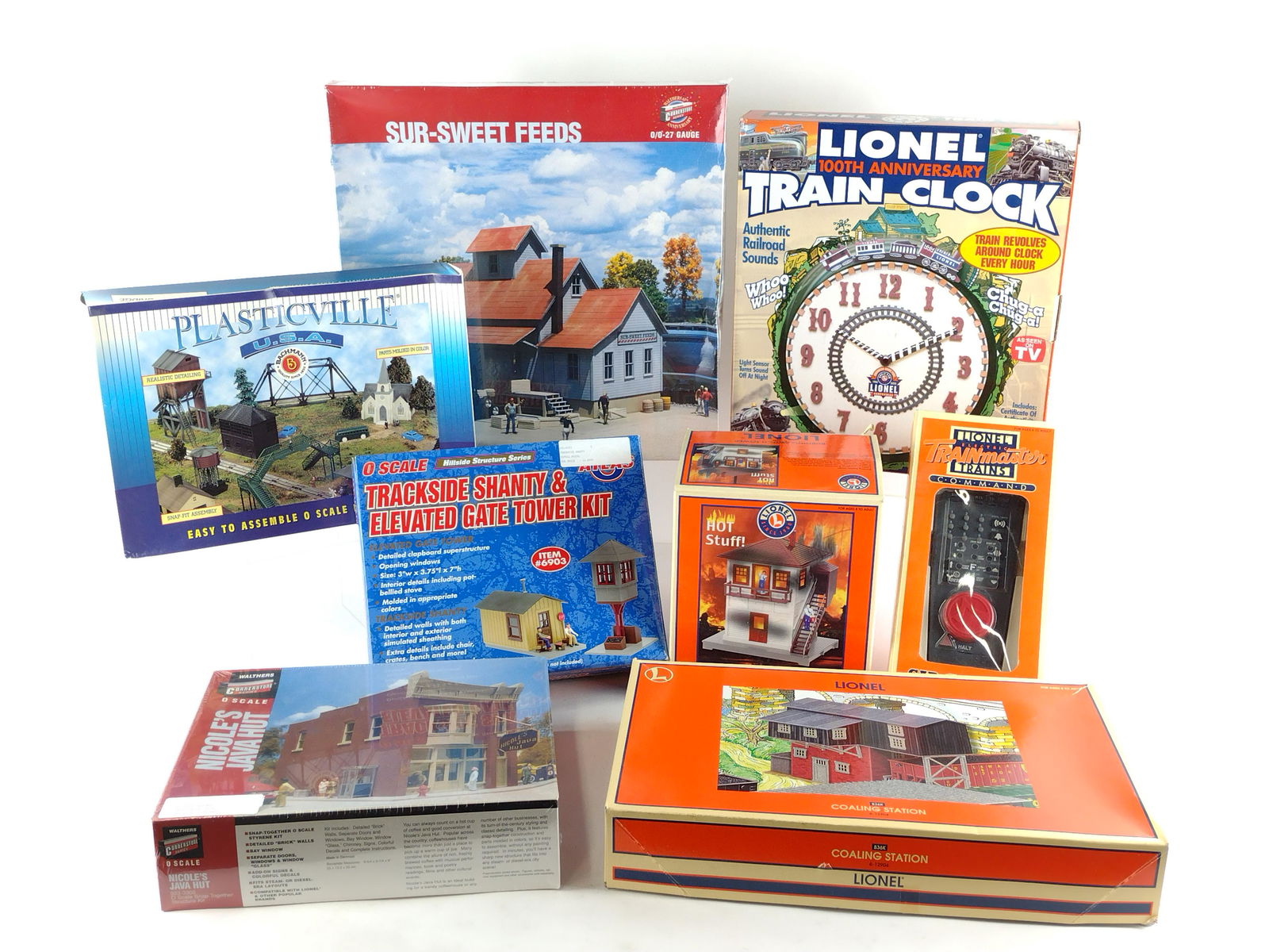 8 Pcs Train Accessories Incl Lionel (1 of 6)