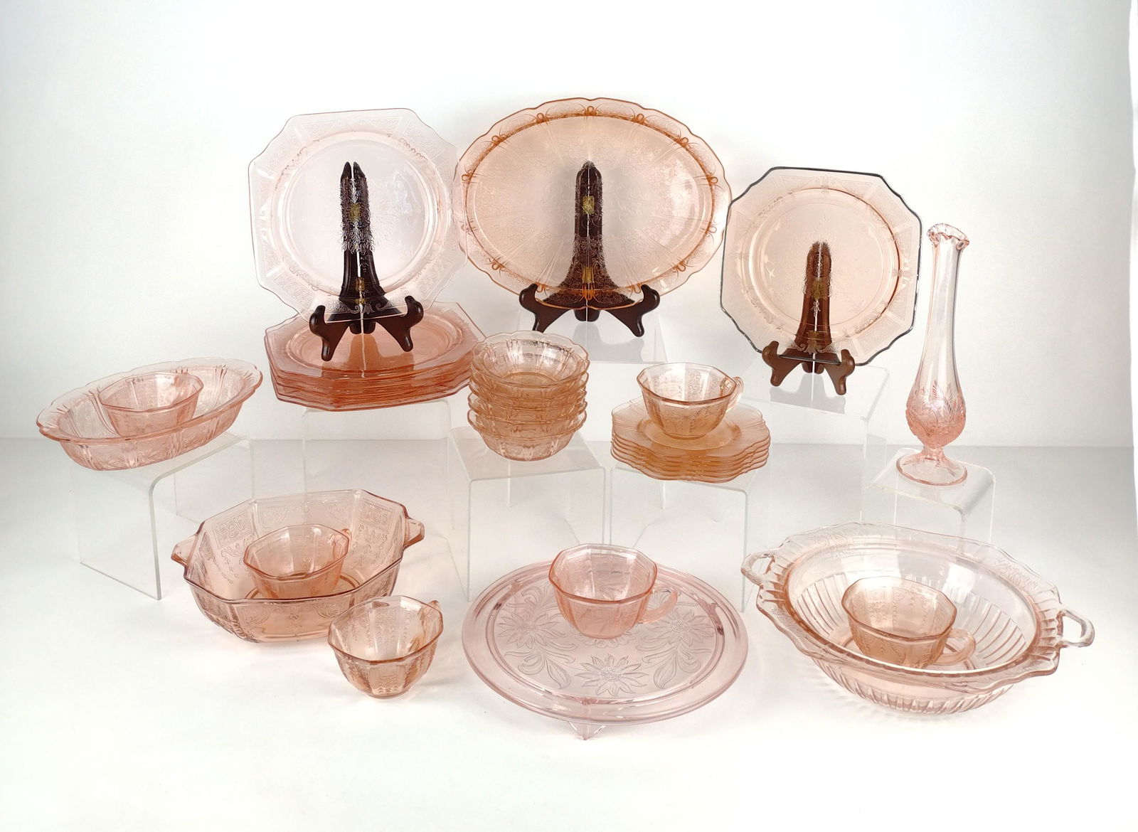 30 Pcs Pink Depression Glassware (1 of 9)