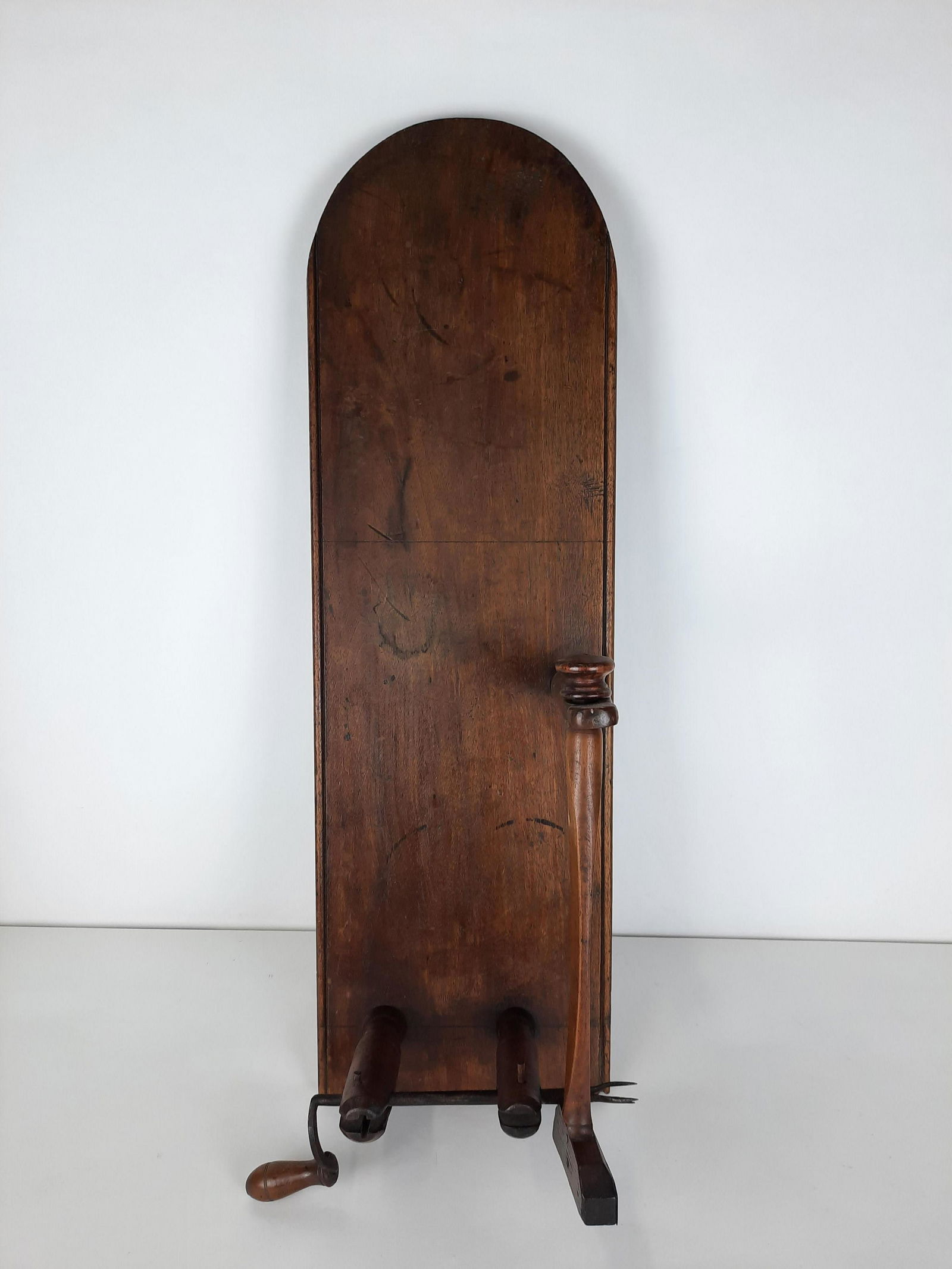 Antique Walnut Lap Board Peeler (1 of 4)