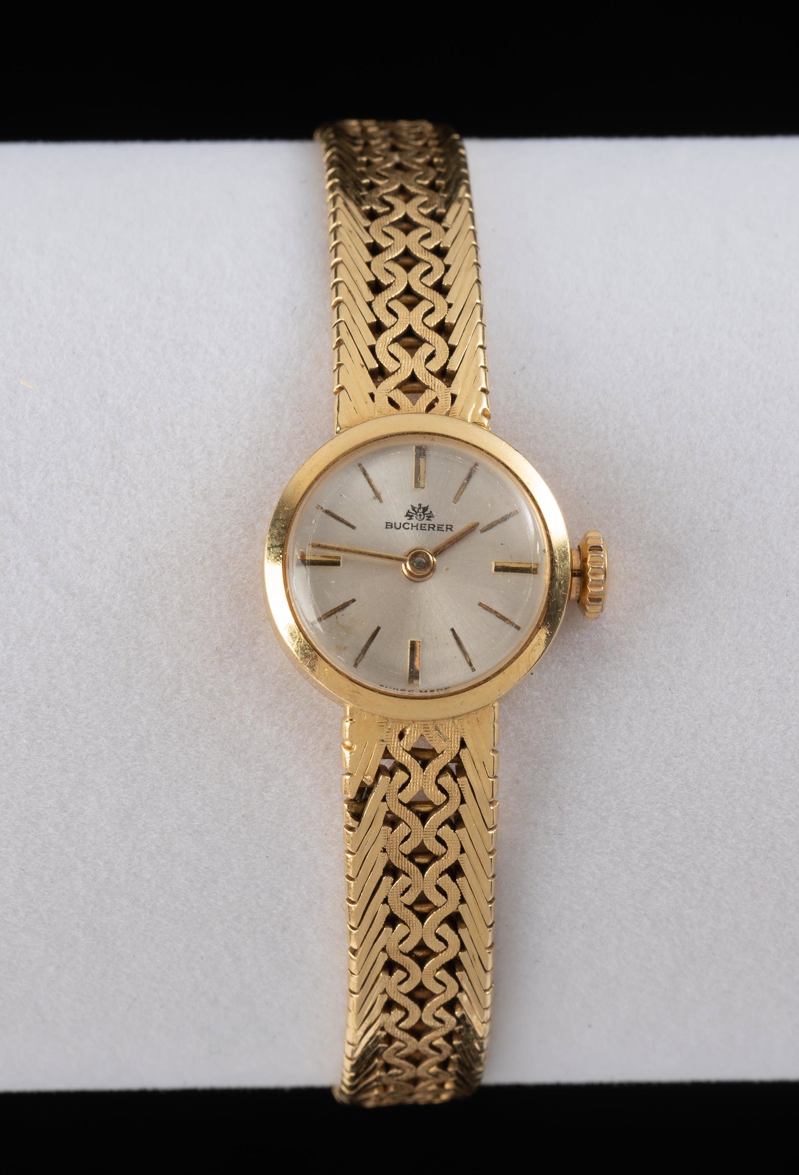 18K Bucherer Ladies Wrist Watch (1 of 6)