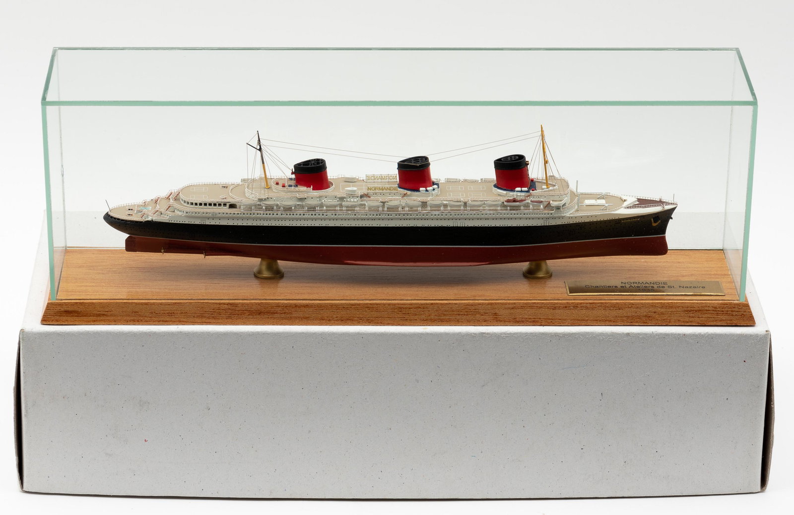 SS Normandie 1:1250 Scale Model (1 of 5)