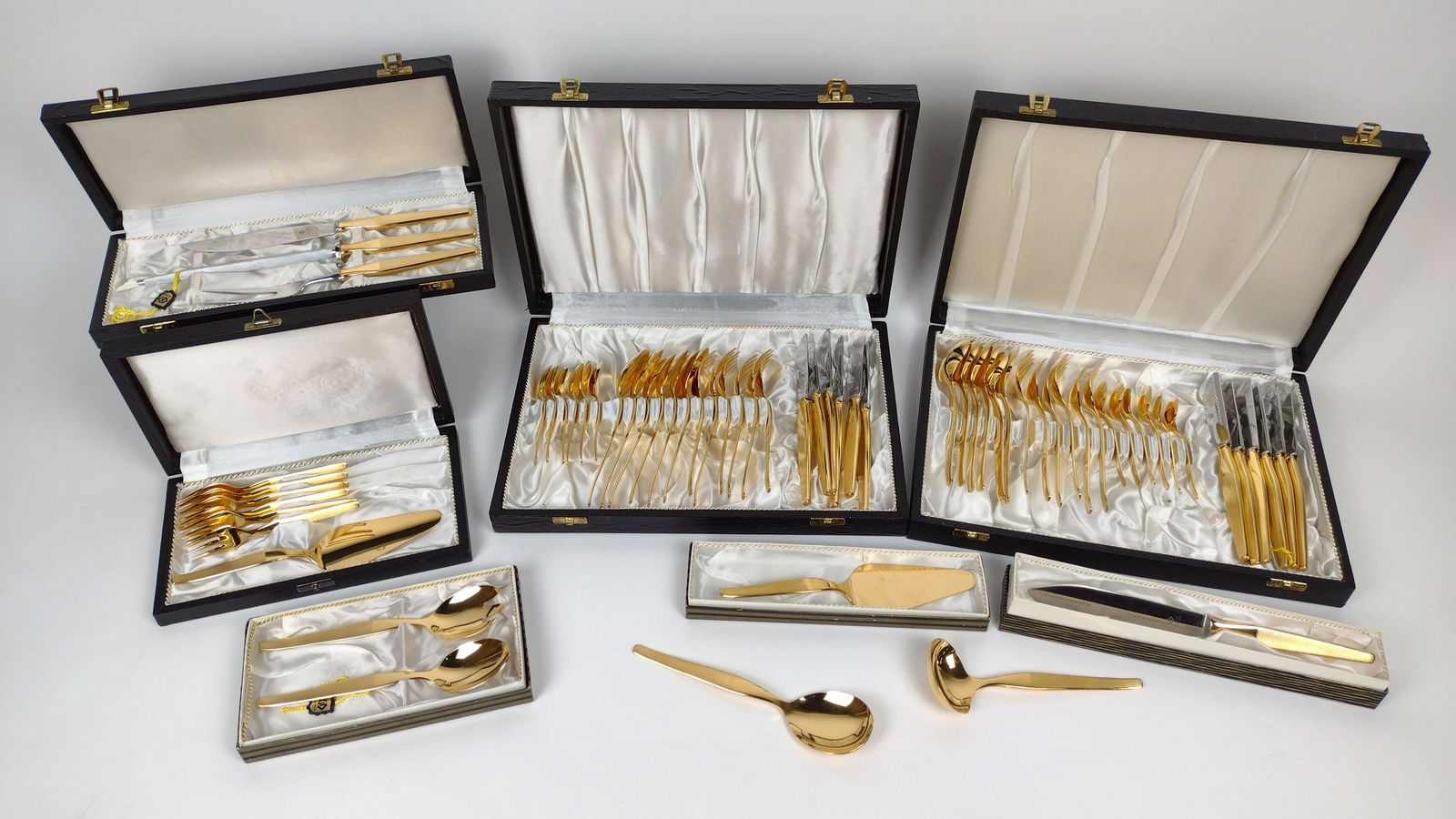 64 Pcs Besteckfabrik Solingen Gold-plated Flatware (1 of 6)