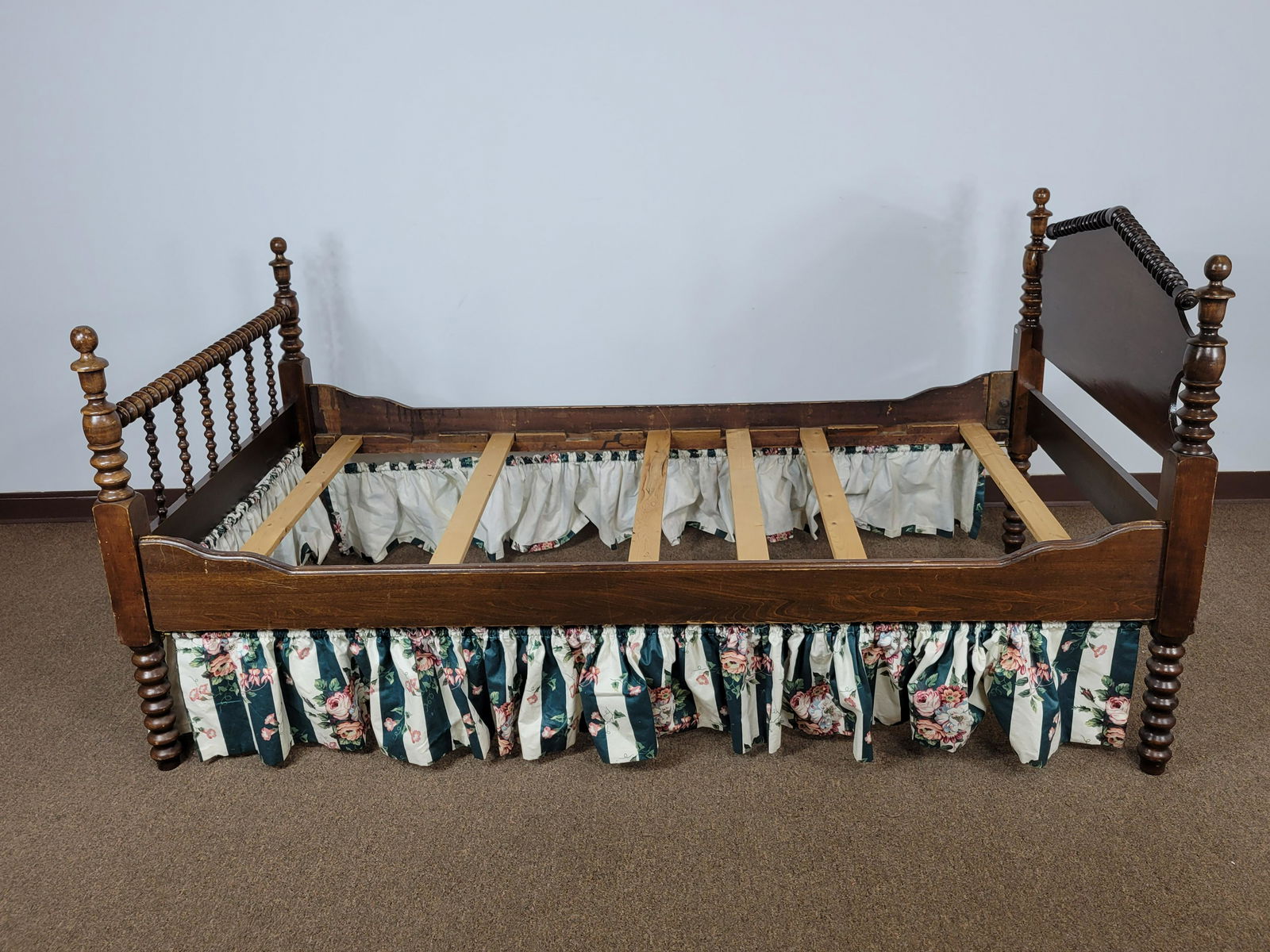 Antique Bed: 40" wide X 79 1/2" deep X 39 3/4" high. MG IMPORTANT: Before bidding, please read the terms and conditions. When you registered for the auction you agreed to these terms and will be required to comply