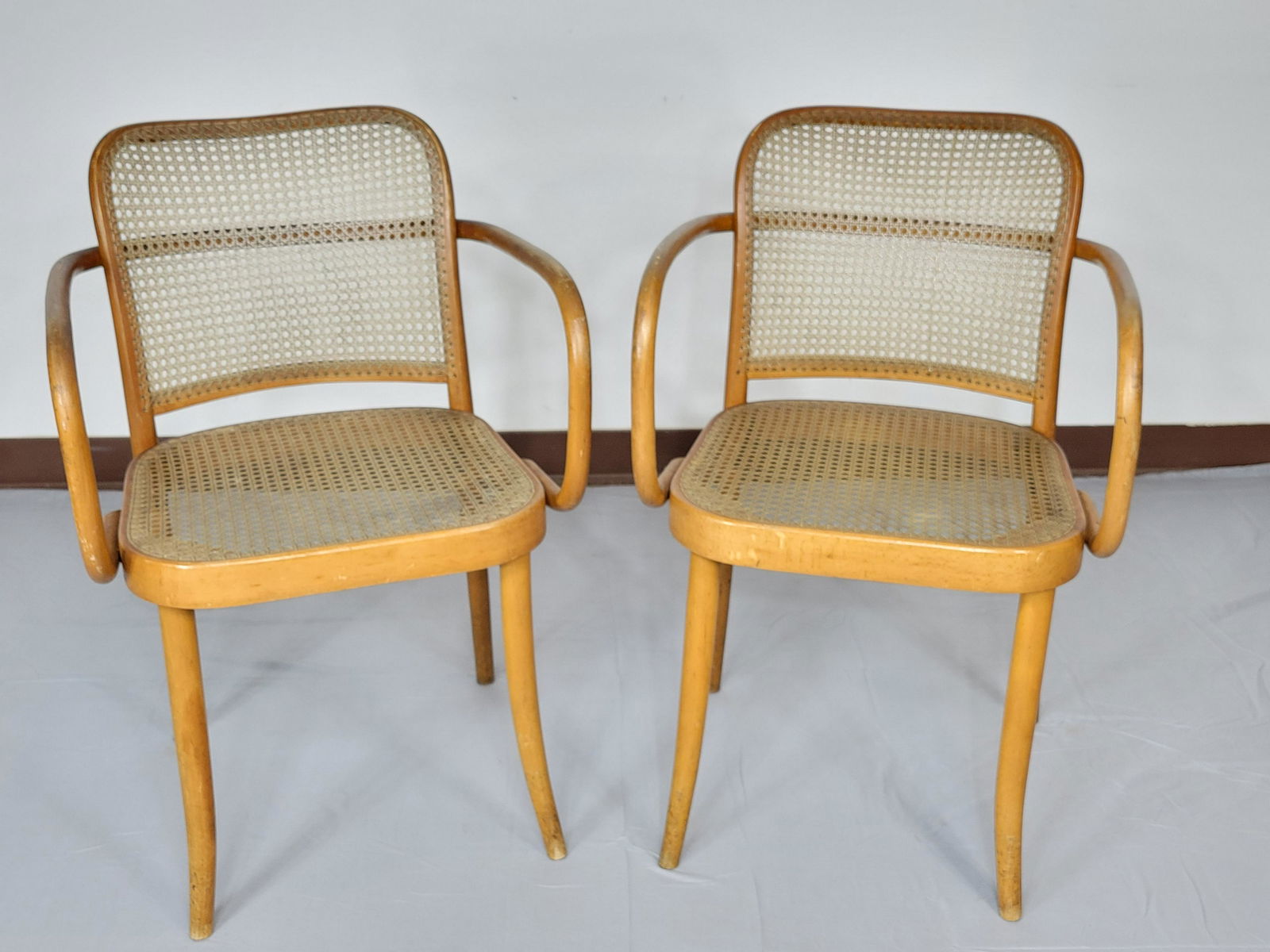 2 Thonet Style Bentwood Chairs (1 of 4)