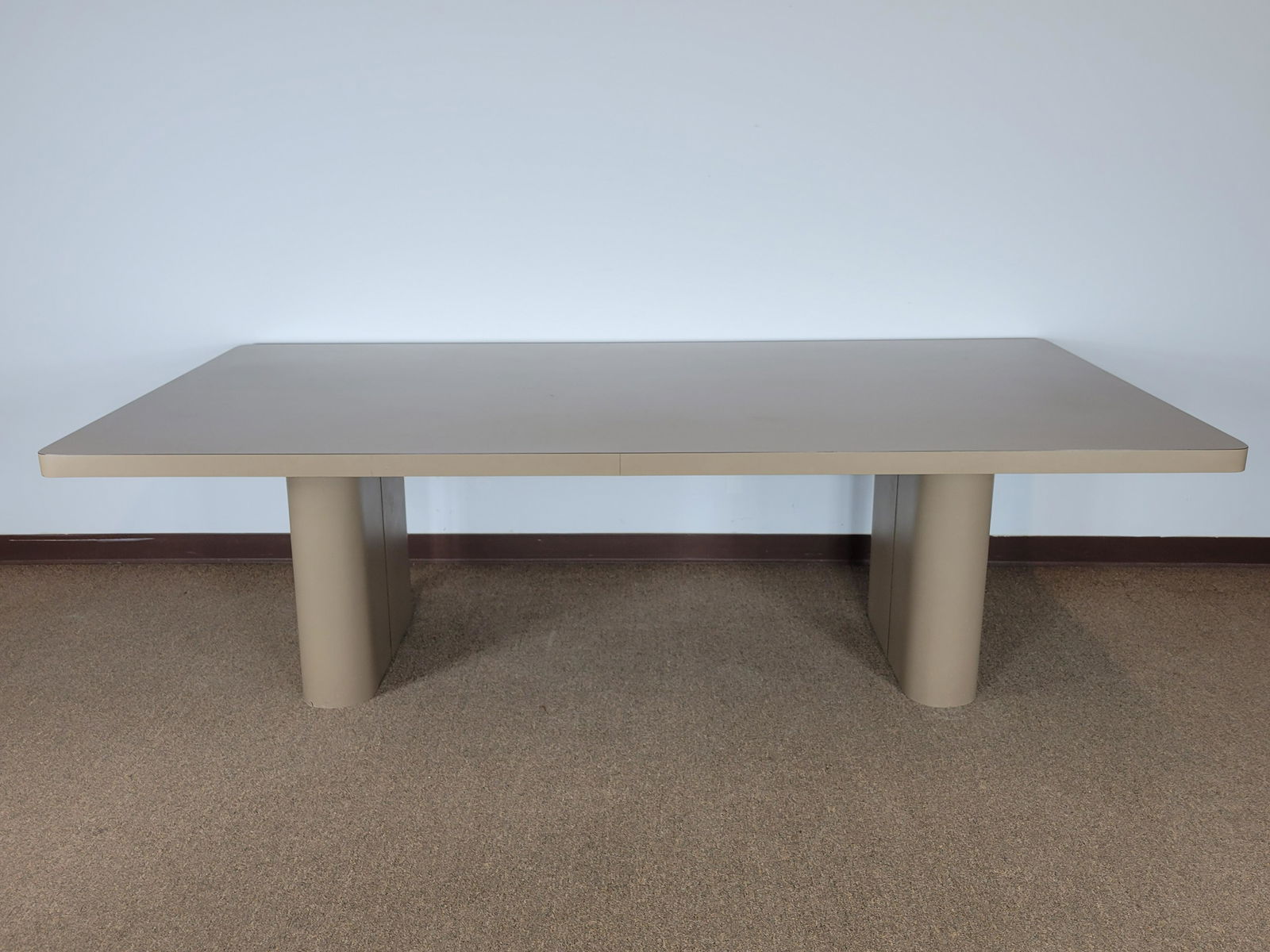 Formica Modern Dining Table (1 of 5)