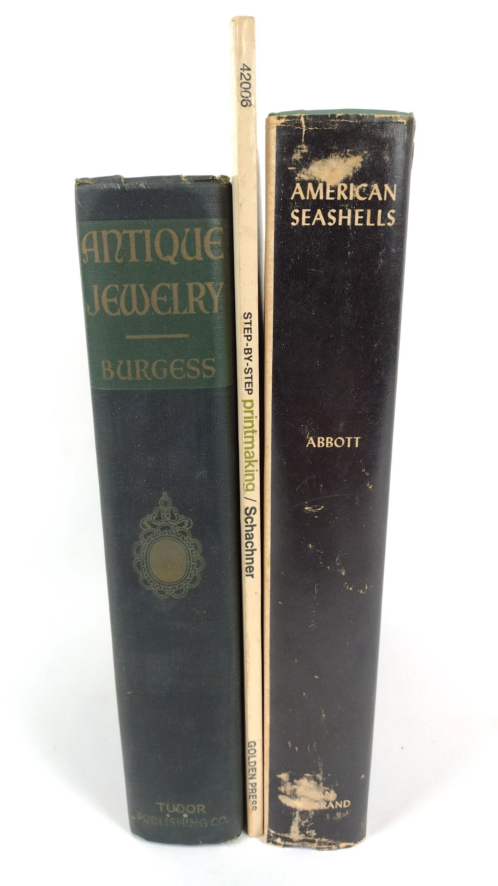 3 Vintage Reference Books Incl Jewelry (1 of 7)