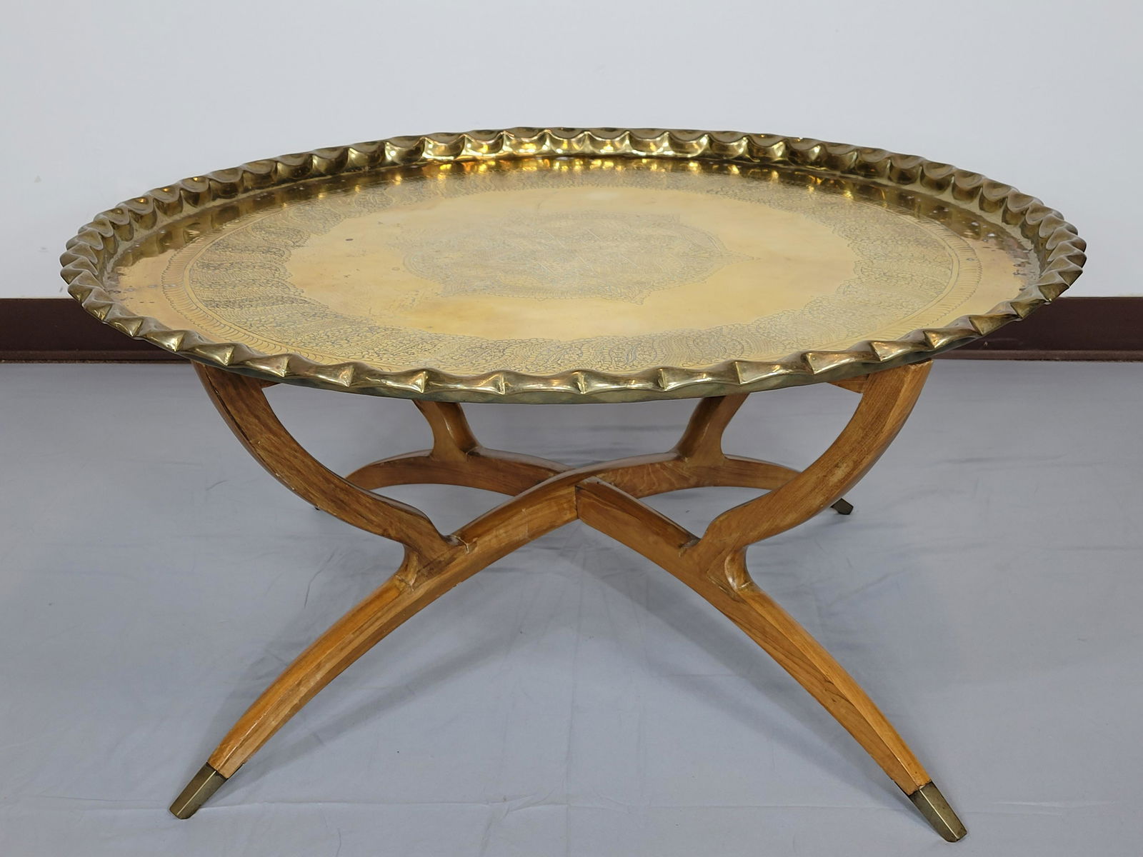 Large Brass Tray Table (1 of 7)