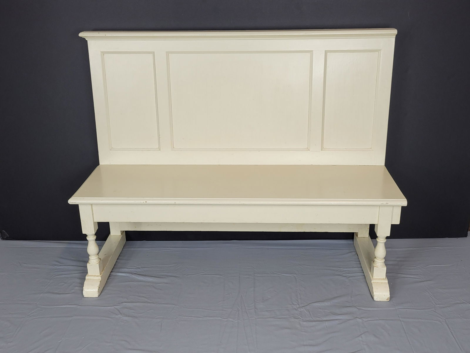 White Painted Church Pew (1 of 6)