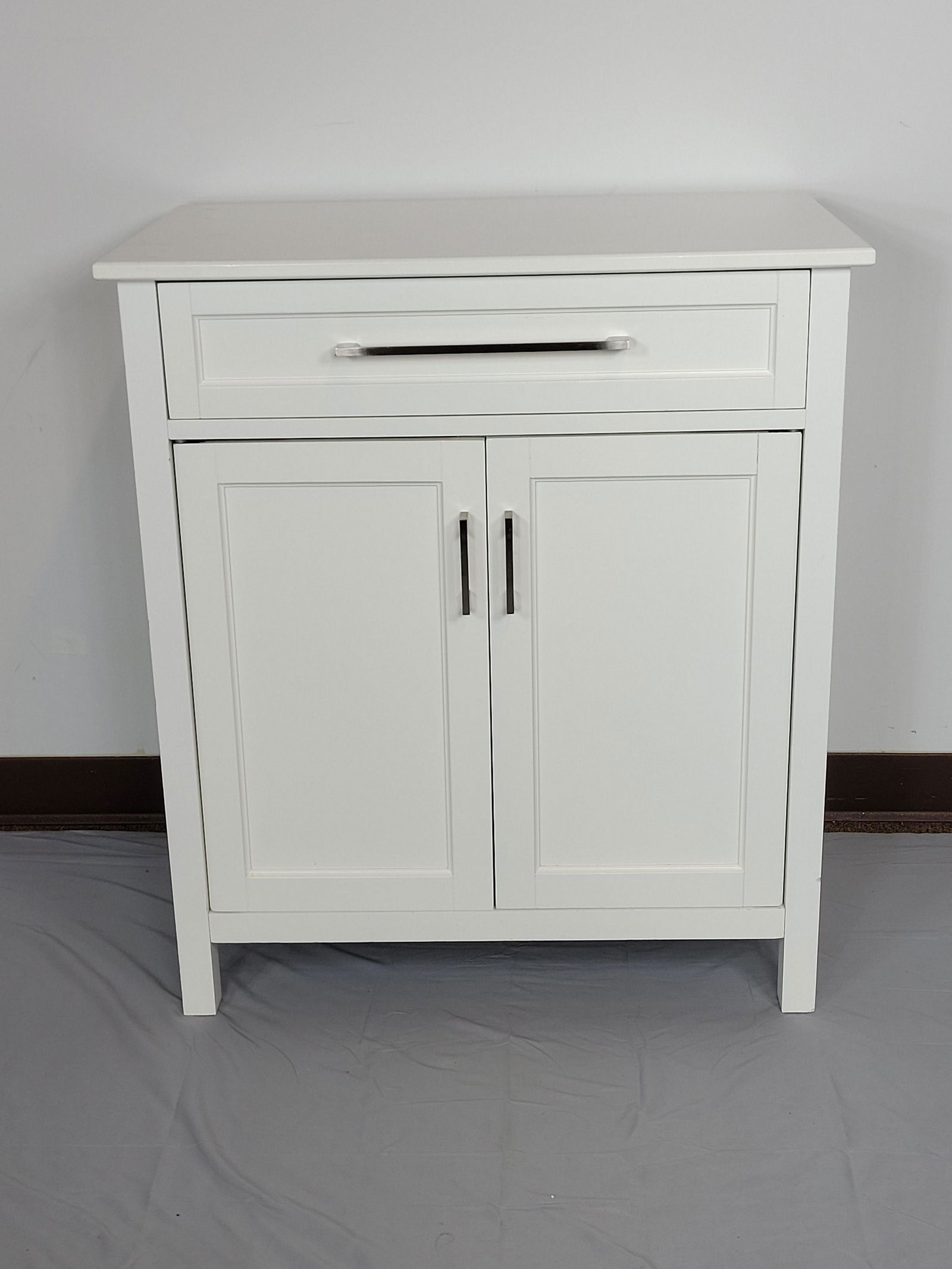 White Cabinet (1 of 6)