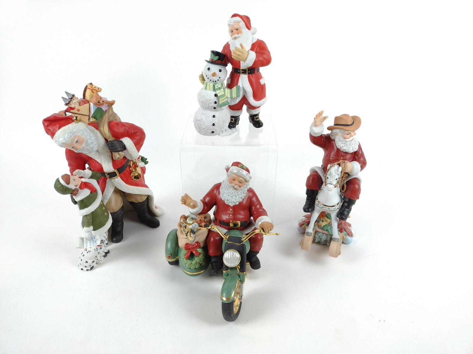 4 Lenox Santa Figurines (1 of 7)