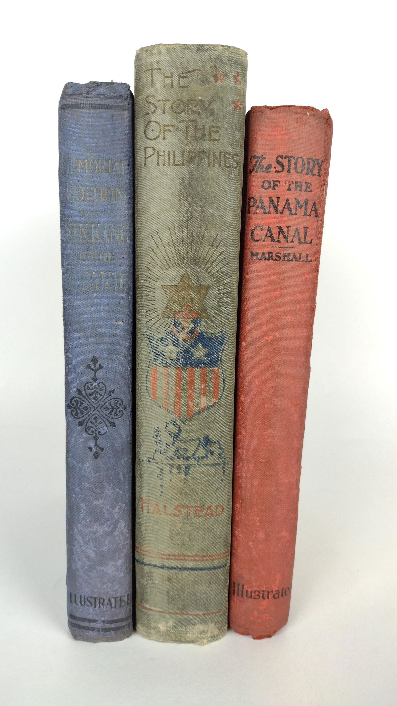 3 Historical Books incl Sinking of the Titanic (1 of 13)