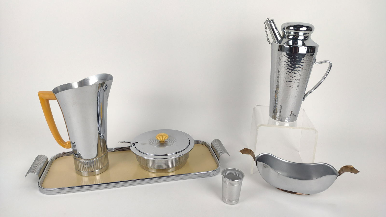 6 Pcs Vintage Kitchenware Incl Chase (1 of 3)