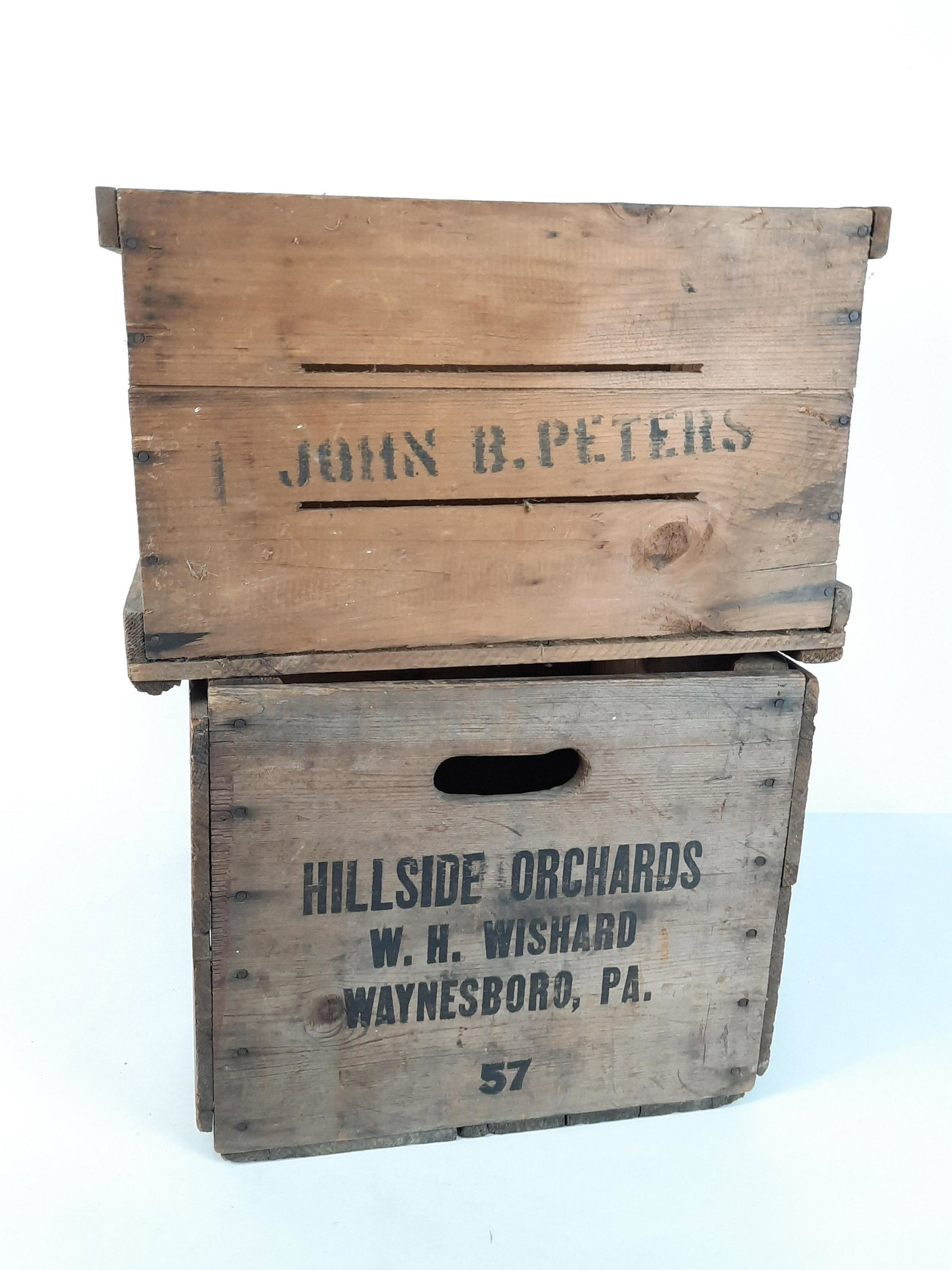 2 Advertising Crates incl Waynesboro, PA: Includes Hillside Orchards Waynesboro, PA and John B. Peters. 16-3/4" to 18" wide x 10-1/2" to 12" high. LR MPORTANT: Before bidding, please read the terms and conditions. When you registered for the 