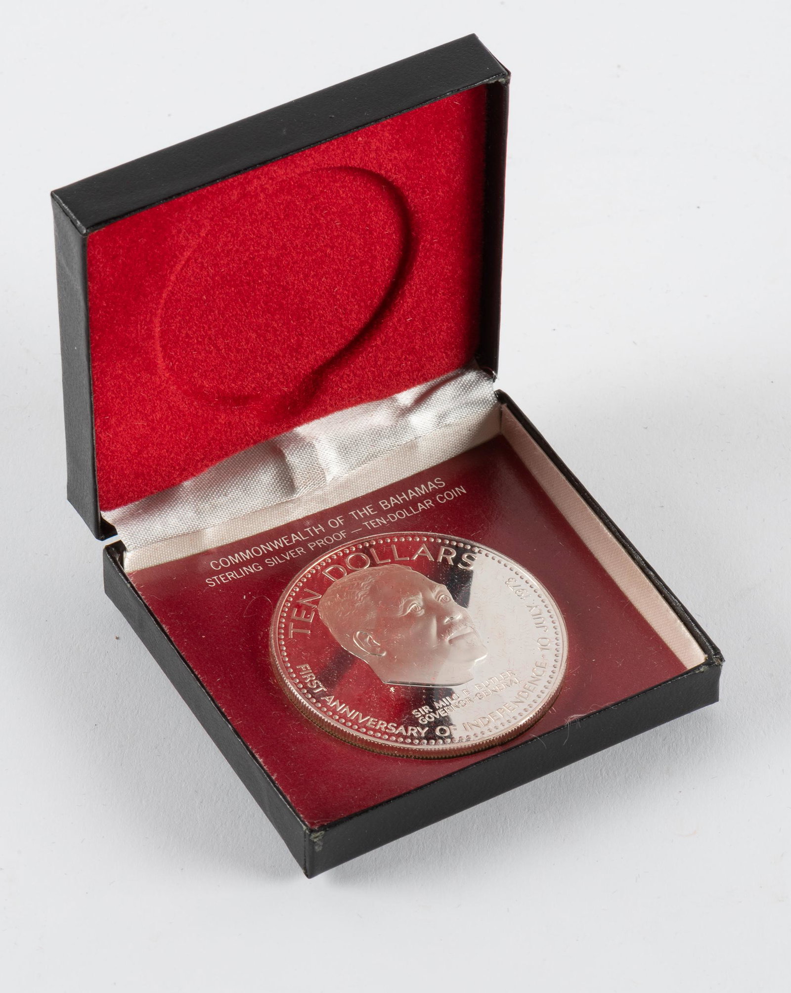 1973 .925 Bahamas $10.00 Proof Independence Coin (1 of 2)