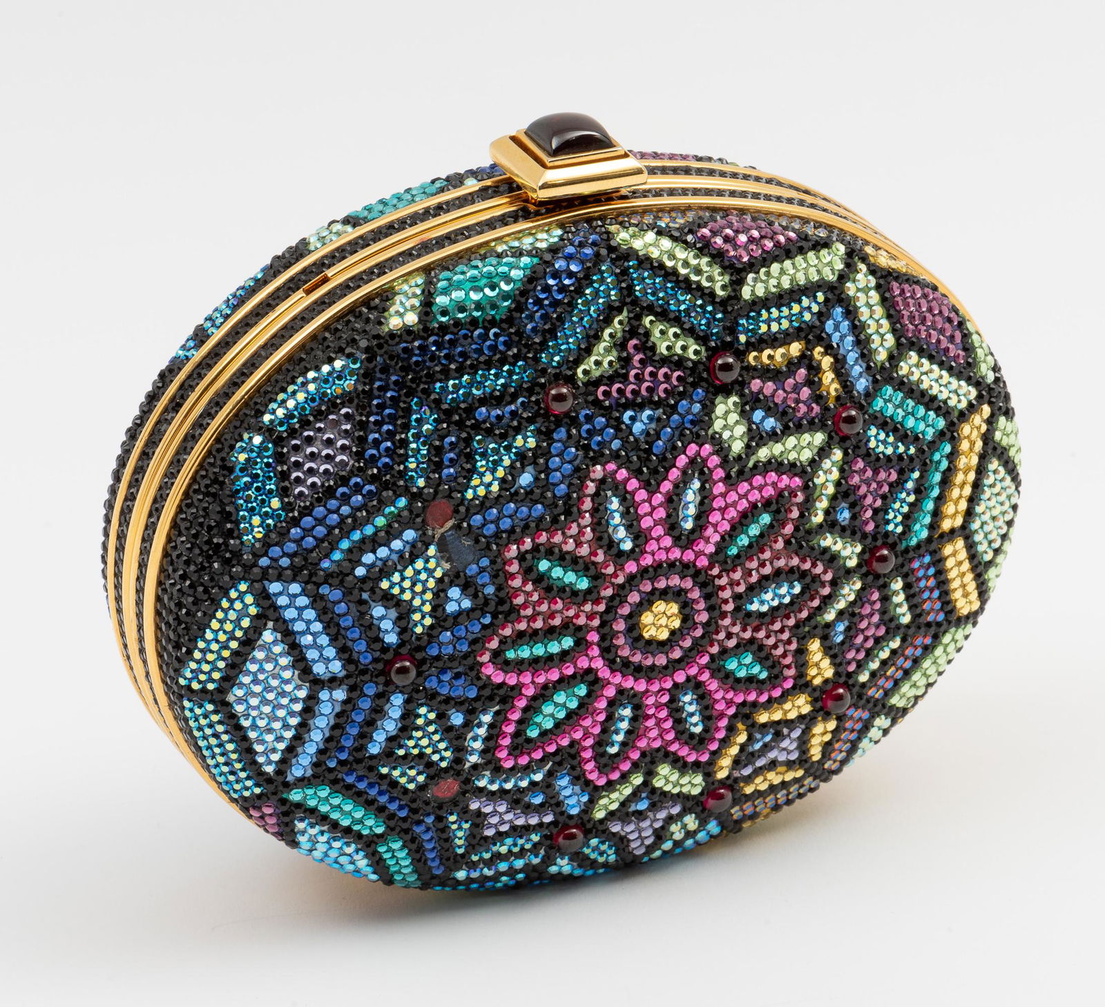 Judith Leiber Purse (1 of 5)