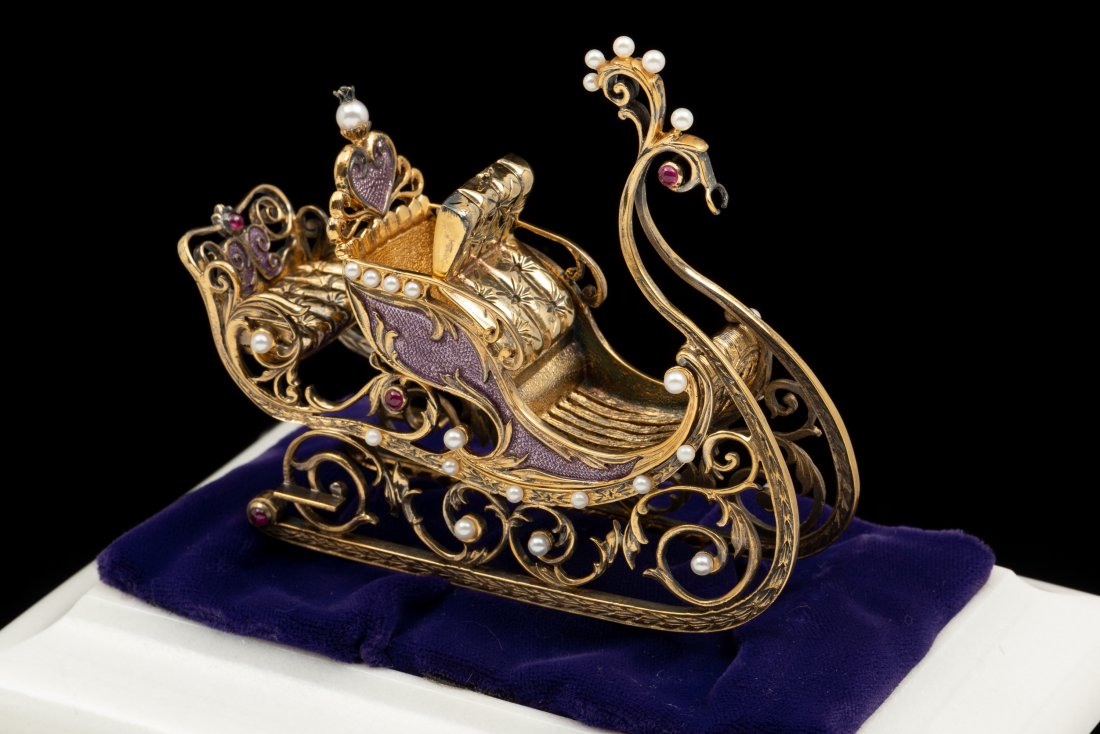 Franklin Mint House of Faberge Jeweled Sleigh (1 of 5)