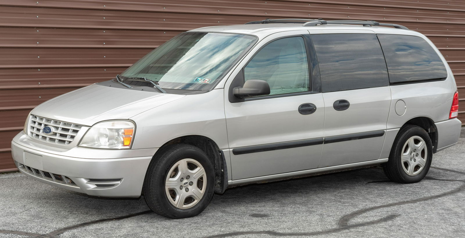 2005 Ford Freestar SE Van (1 of 19)