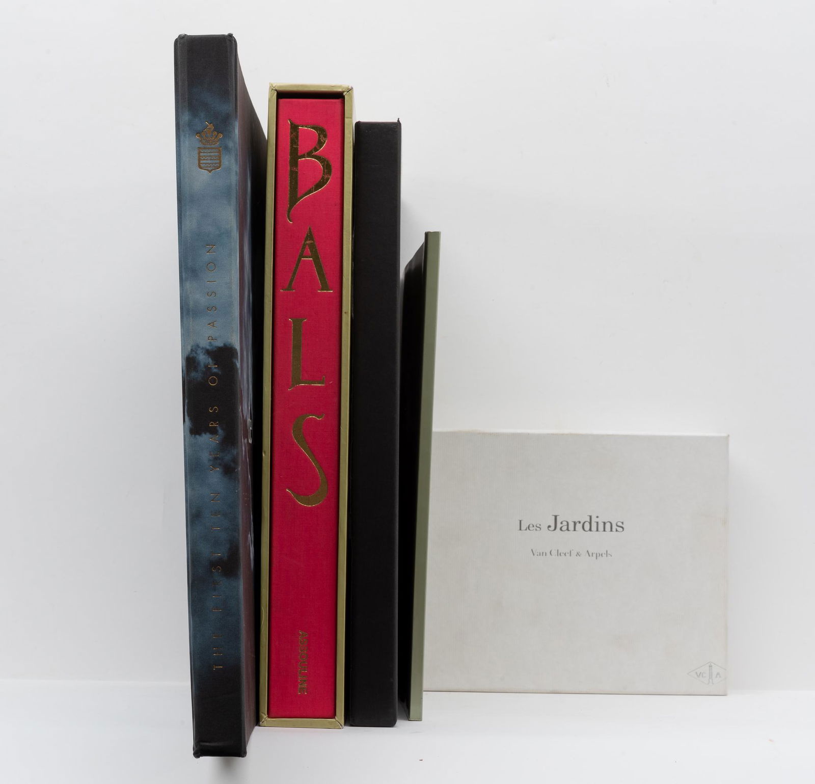 5 Van Cleef & Arpels Books Incl Bals (1 of 13)