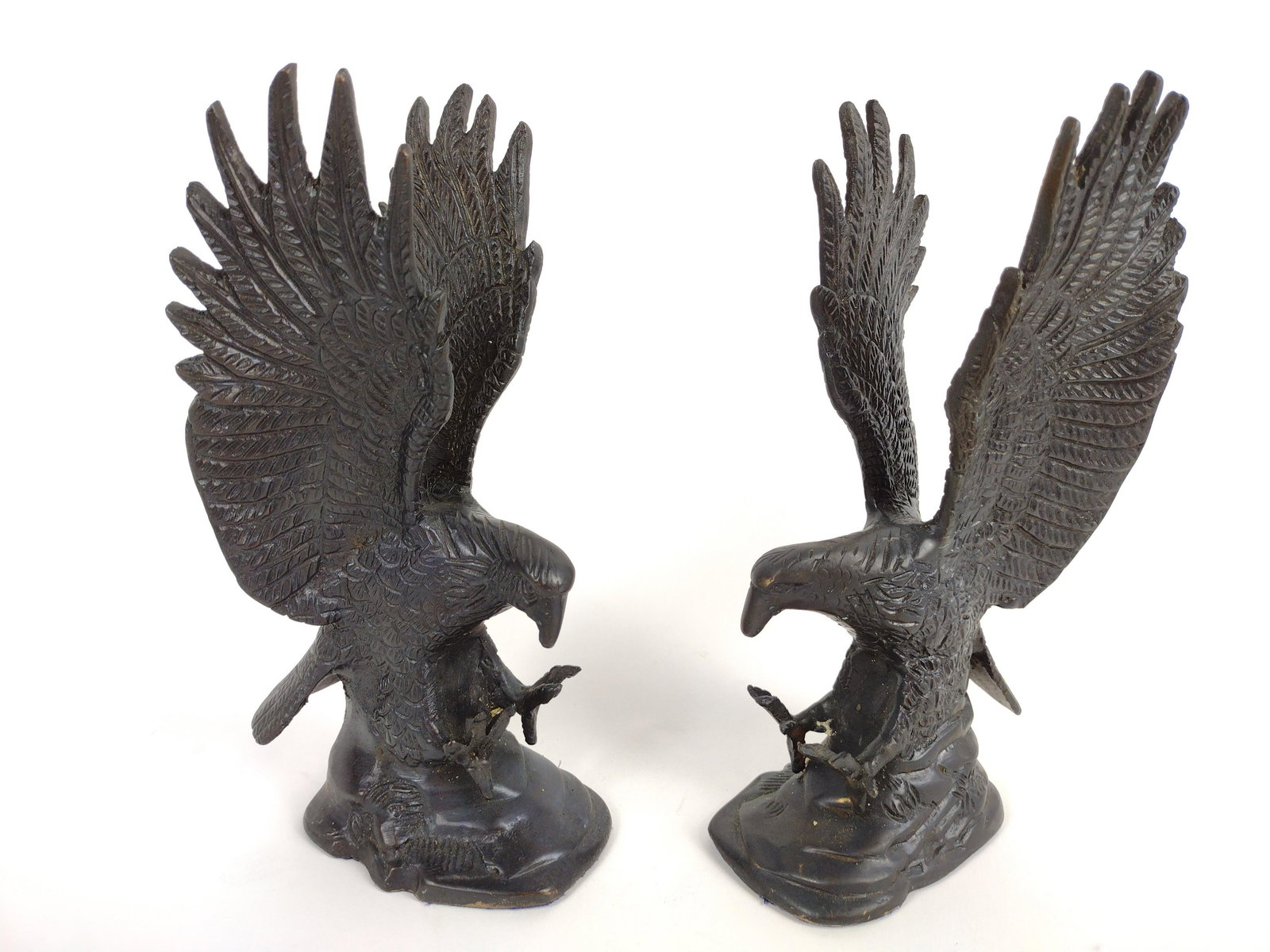 Pr Bronze Eagle Sculptures (1 of 4)