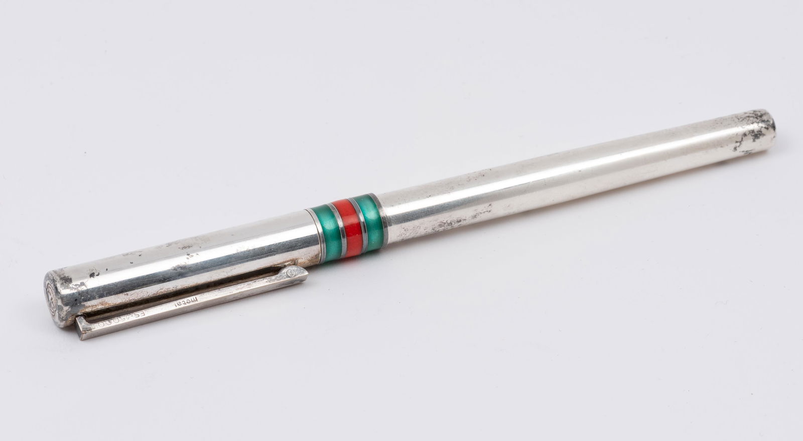 Sterling Gucci Pen: 5-3/8" long. RM IMPORTANT: Before bidding, please read the terms and conditions. When you registered for the auction you agreed to these terms and will be required to comply with them.
