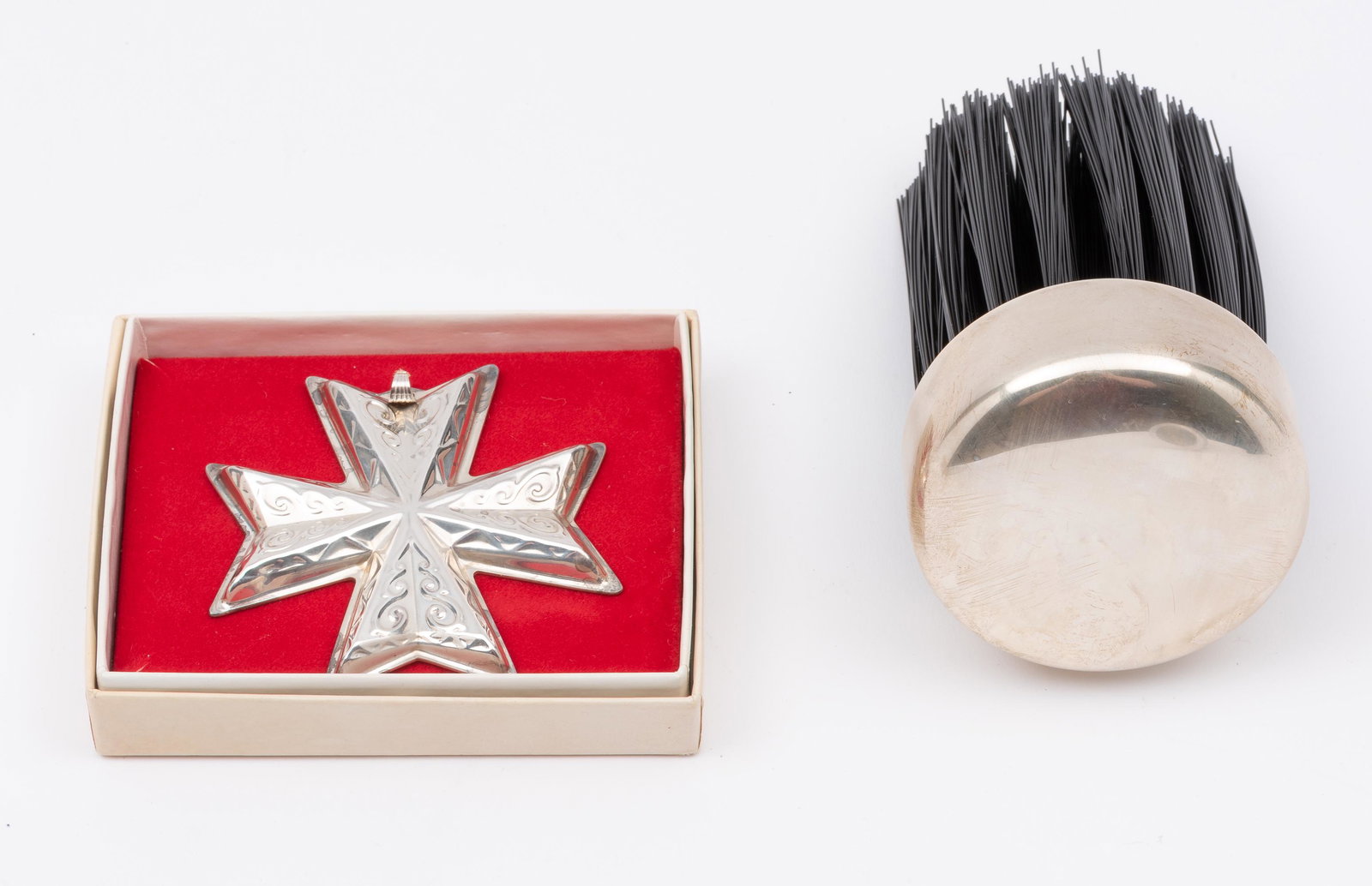 Sterling Ornament and Brush (1 of 3)