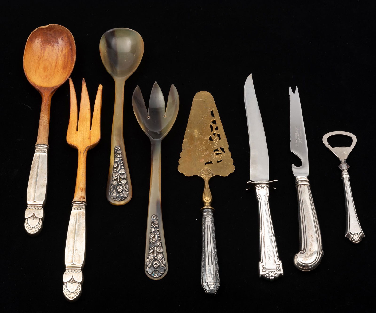 8 Serving Pcs Incl Sterling Handled (1 of 5)