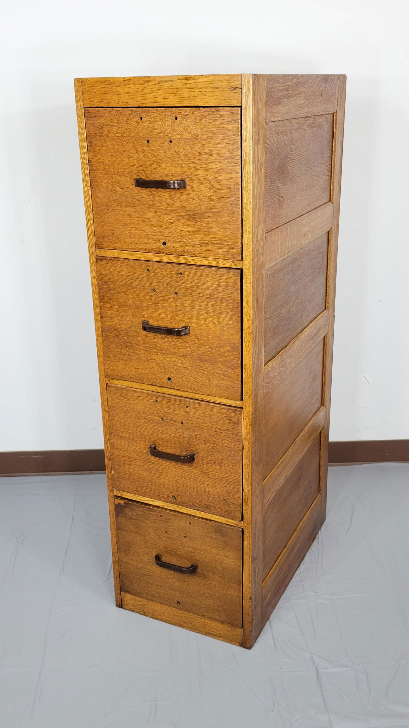 Oak Filing Cabinet (1 of 6)