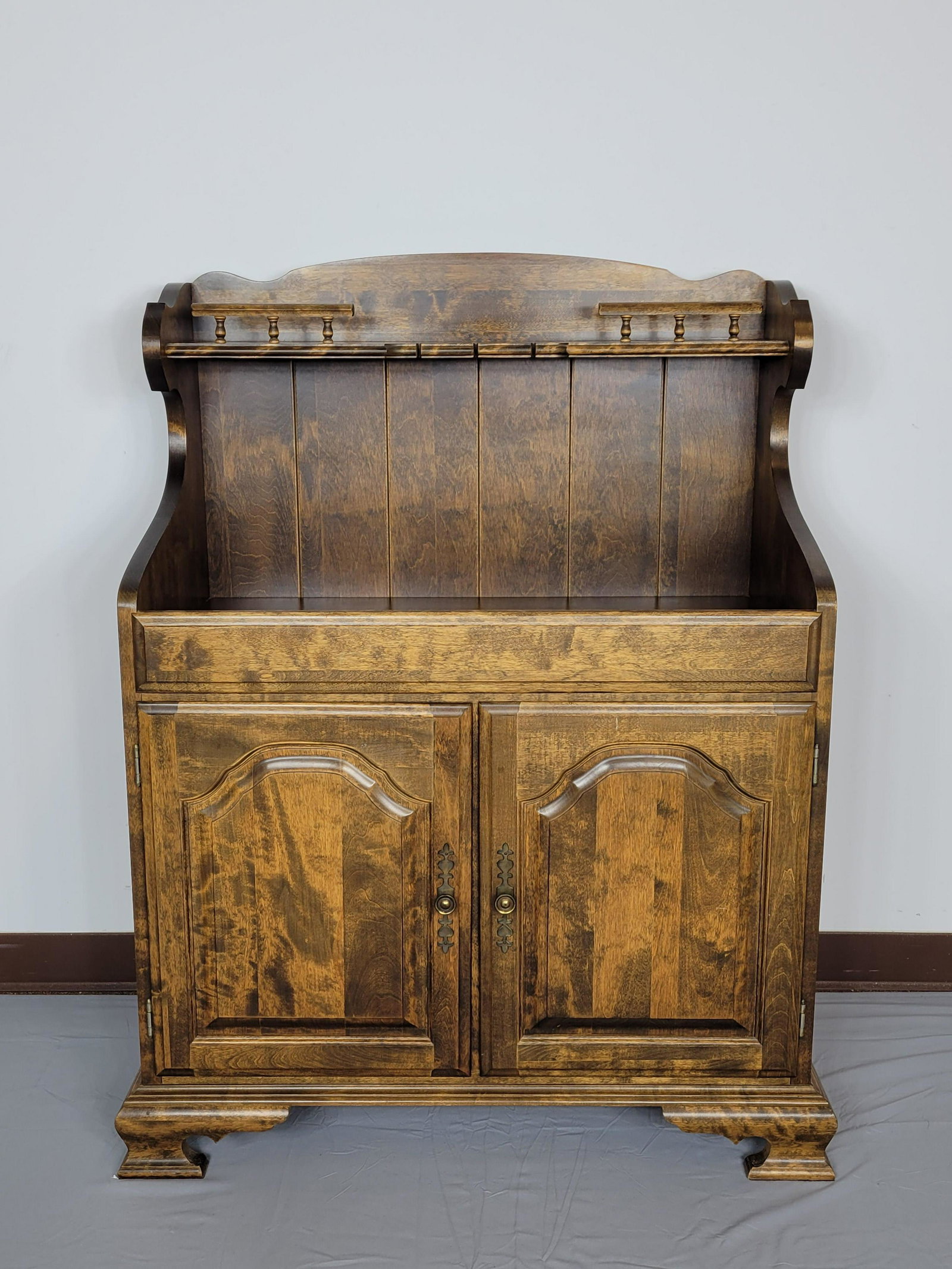 Dry Sink: 34 1/4" wide X 18" deep X 46 1/2" high. MG. IMPORTANT: Before bidding, please read the terms and conditions. When you registered for the auction you agreed to these terms and will be required to compl