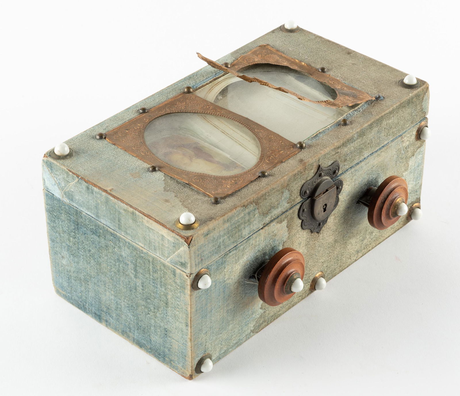 1865 Robinson's CDV Rolling Viewing Box (1 of 7)