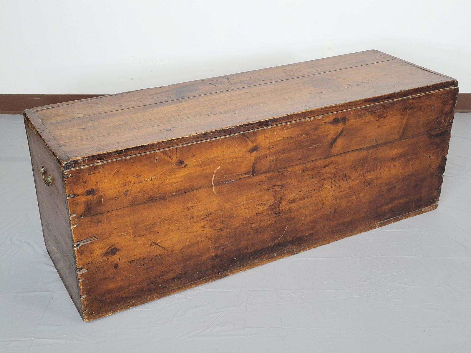 Chest Bench (1 of 4)