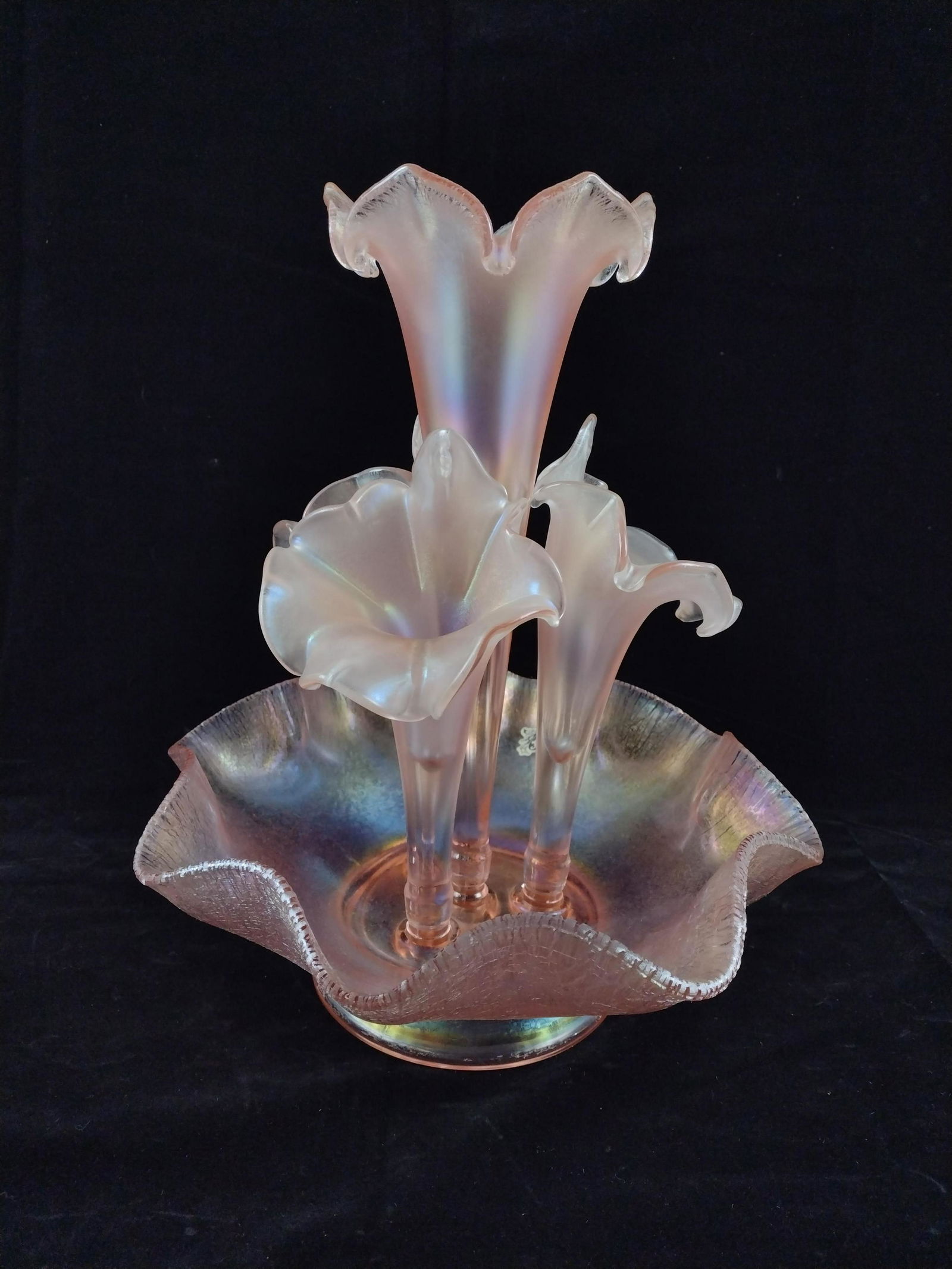 Fenton Epergne (1 of 4)