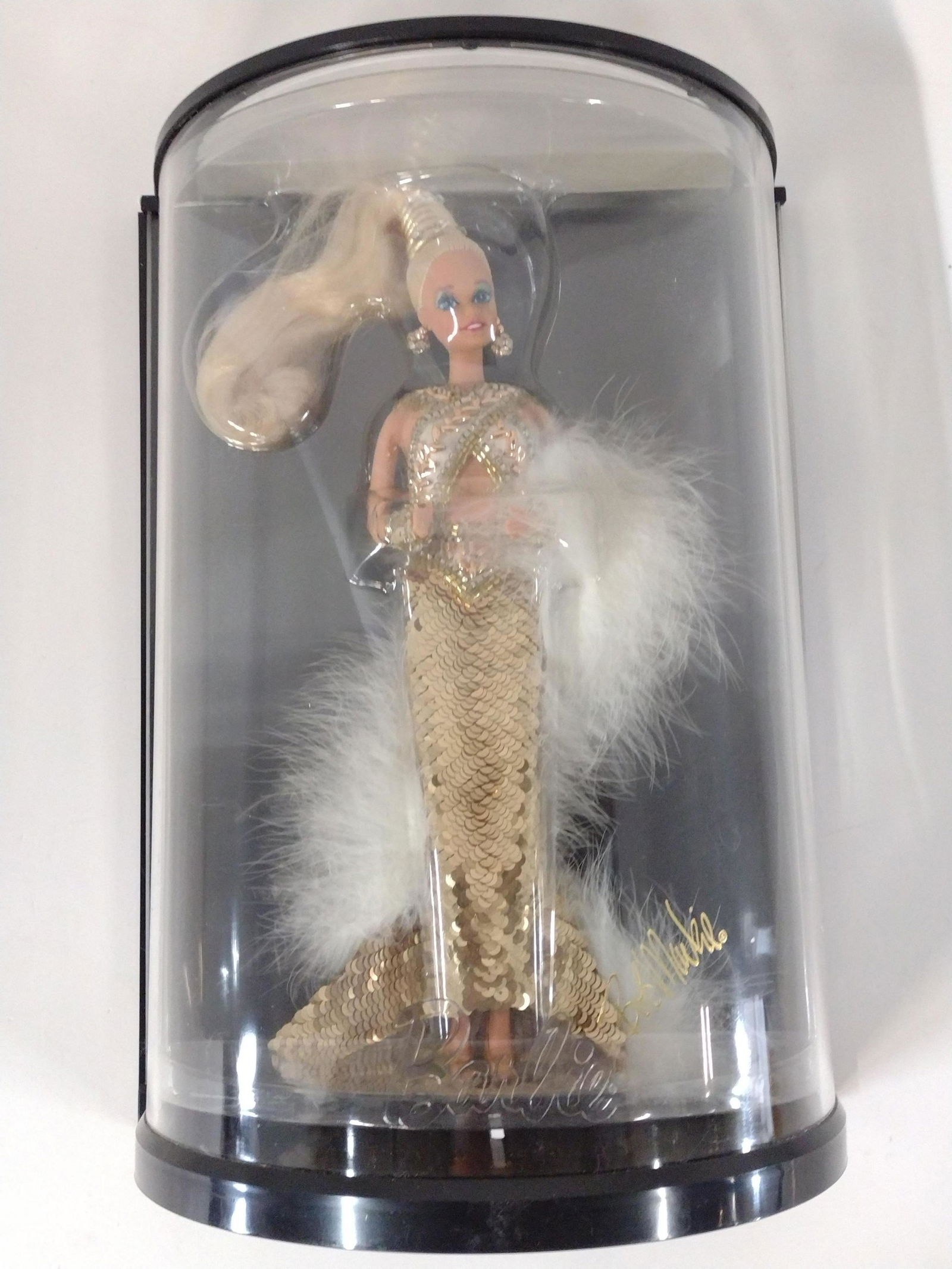 Bob Mackie Golden Barbie (1 of 4)