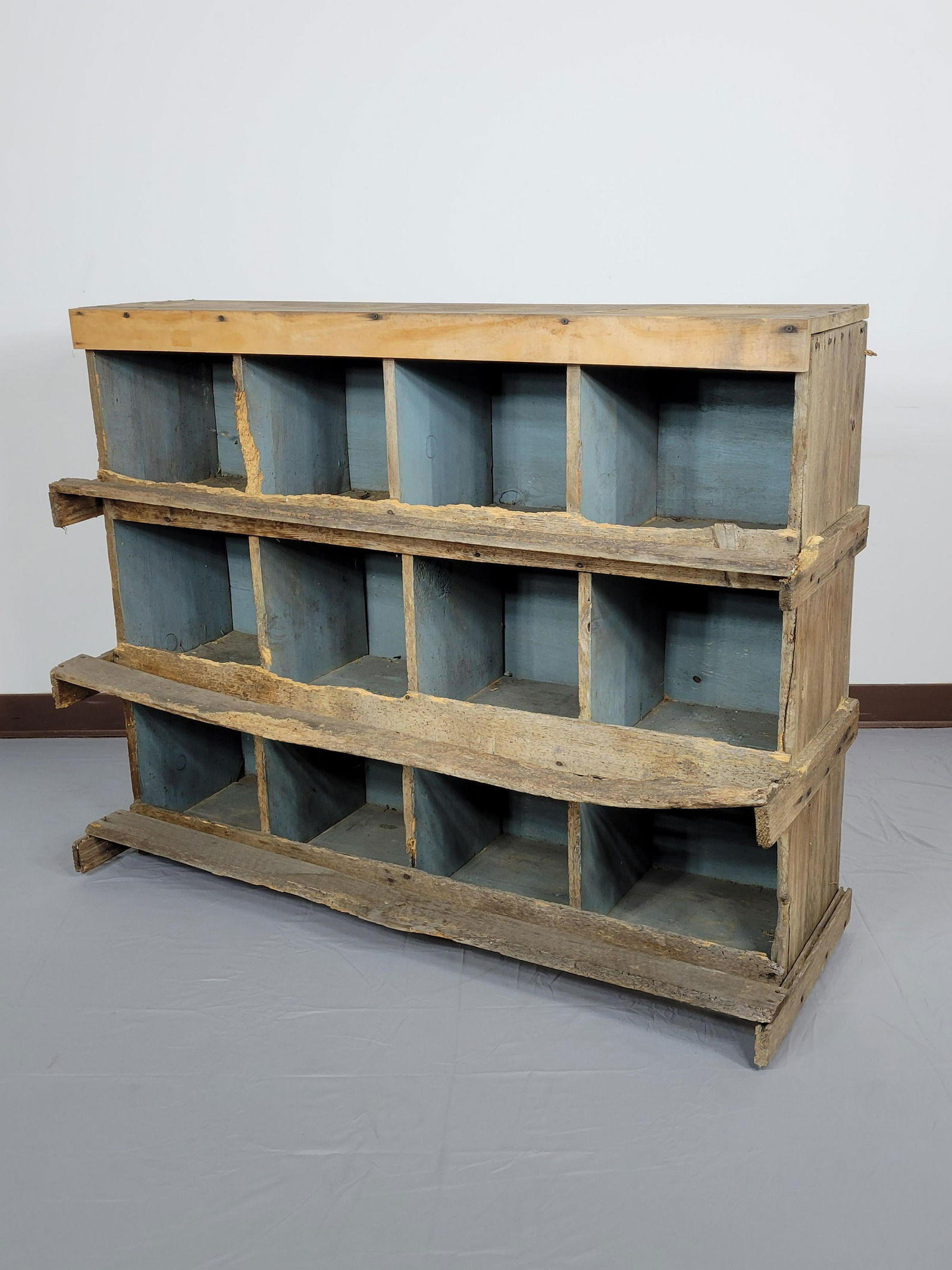 Rustic Chicken Feeder (1 of 6)