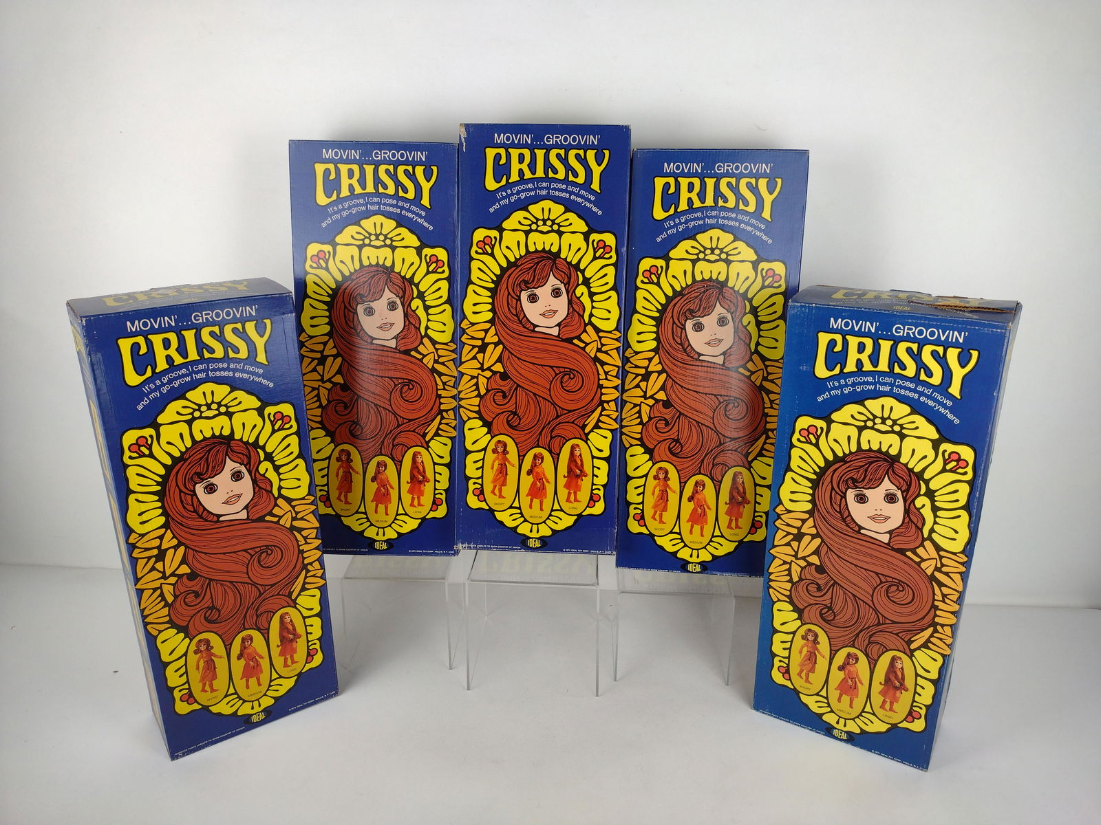 5 Movin'...Groovin' Crissy Dolls (1 of 3)