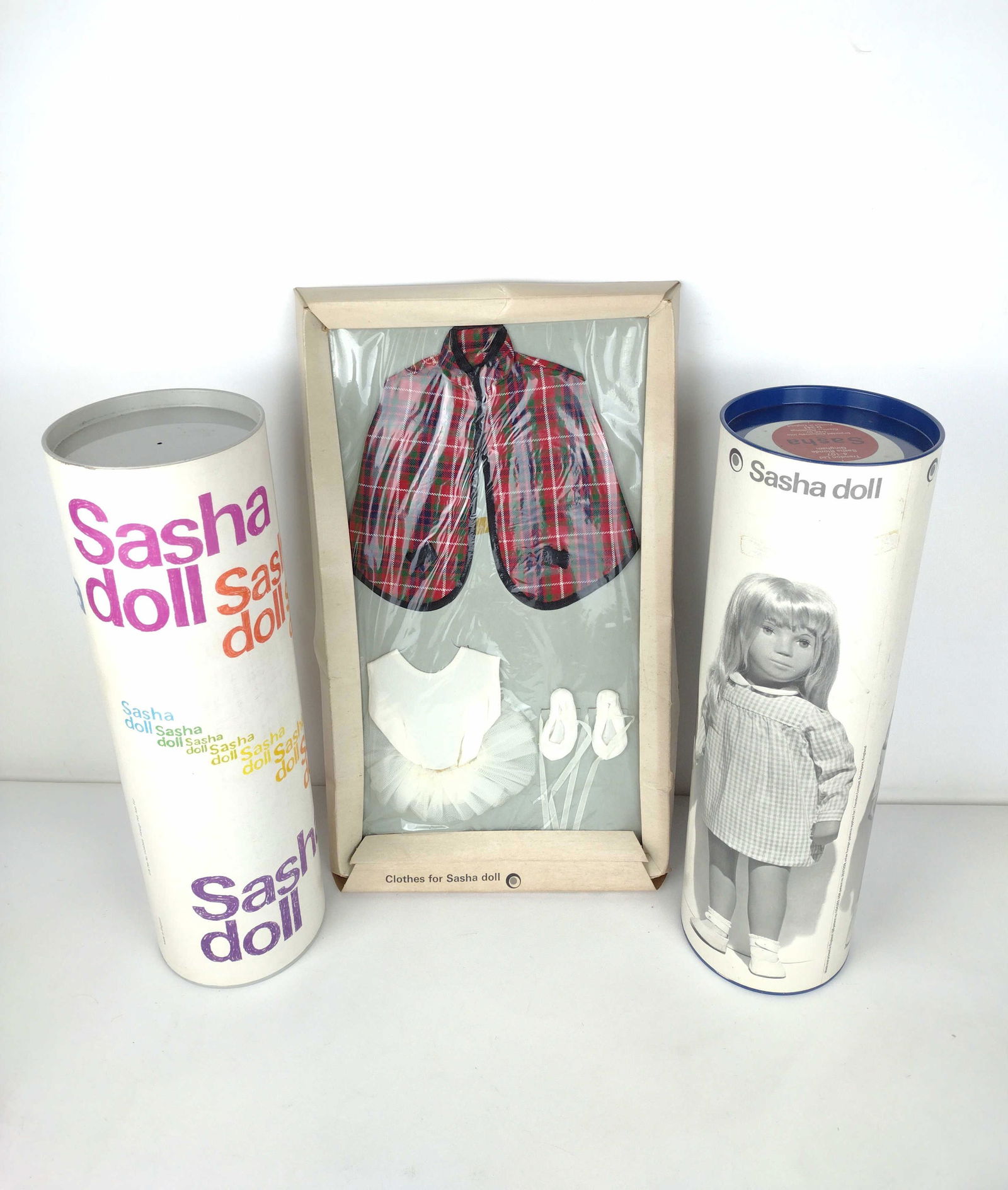2 Sasha Dolls & Set of Clothes (1 of 12)