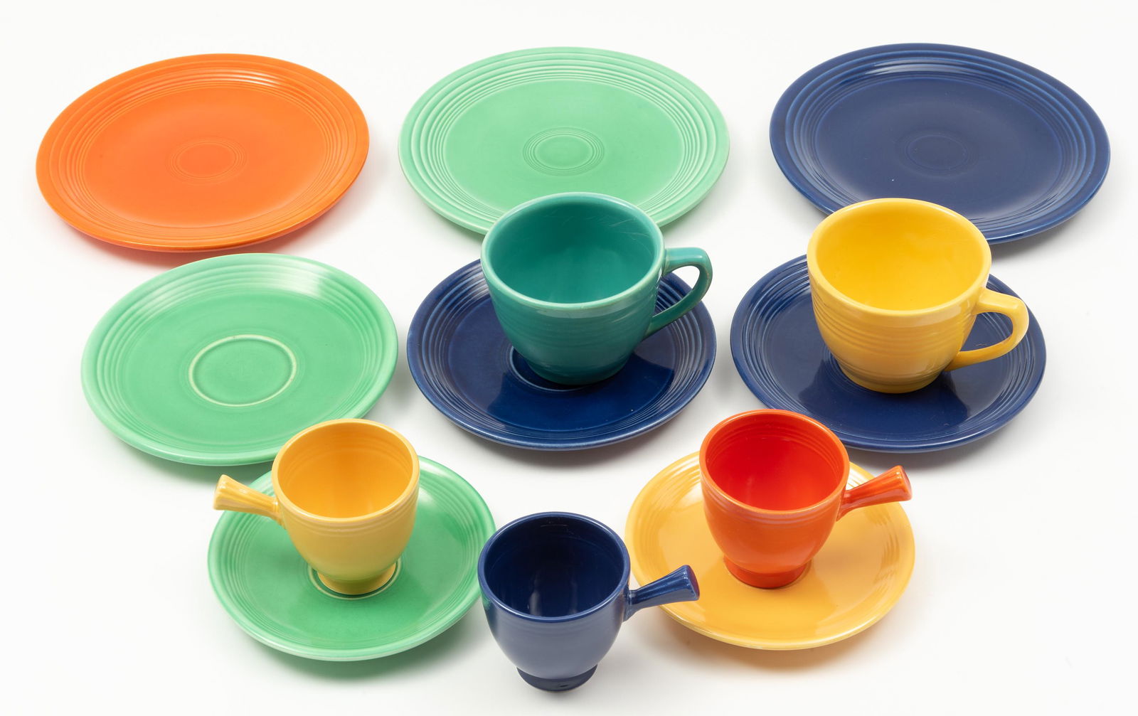 13 Pcs Multicolored Harlequin Dishes (1 of 4)
