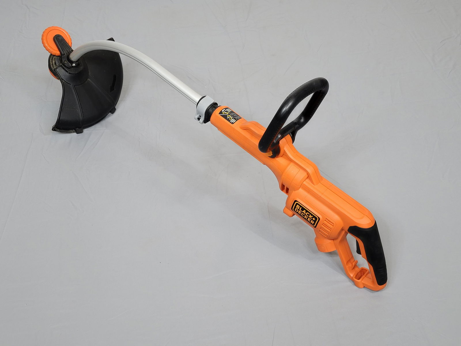 Black & Decker GH3000 Electric Trimmer (1 of 4)