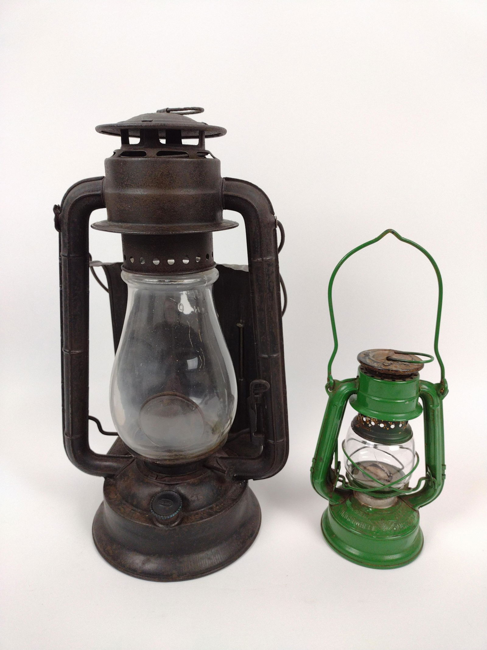 2 Barn Lanterns incl Wingedwheel (1 of 8)