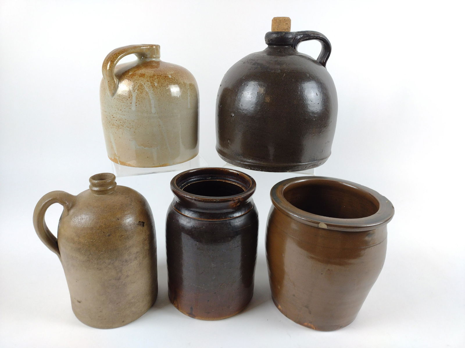 5 Pcs Stoneware Including Jugs (1 of 3)