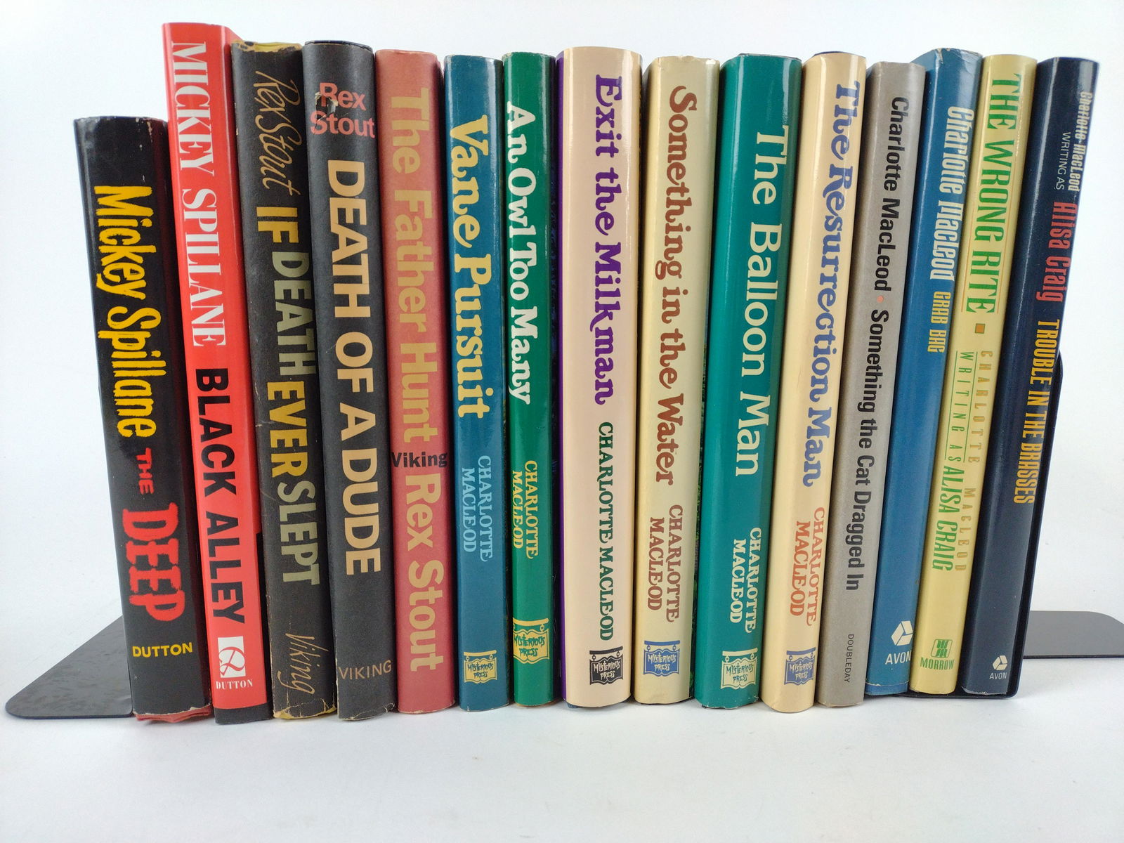 15 Mystery Books incl. 1st Edition Mickey Spillane (1 of 6)