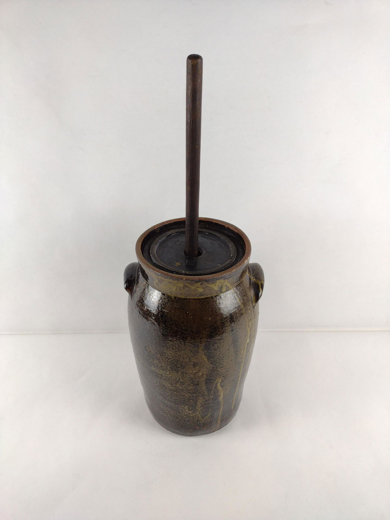 3 Gal. Stoneware Butter Churn (1 of 4)