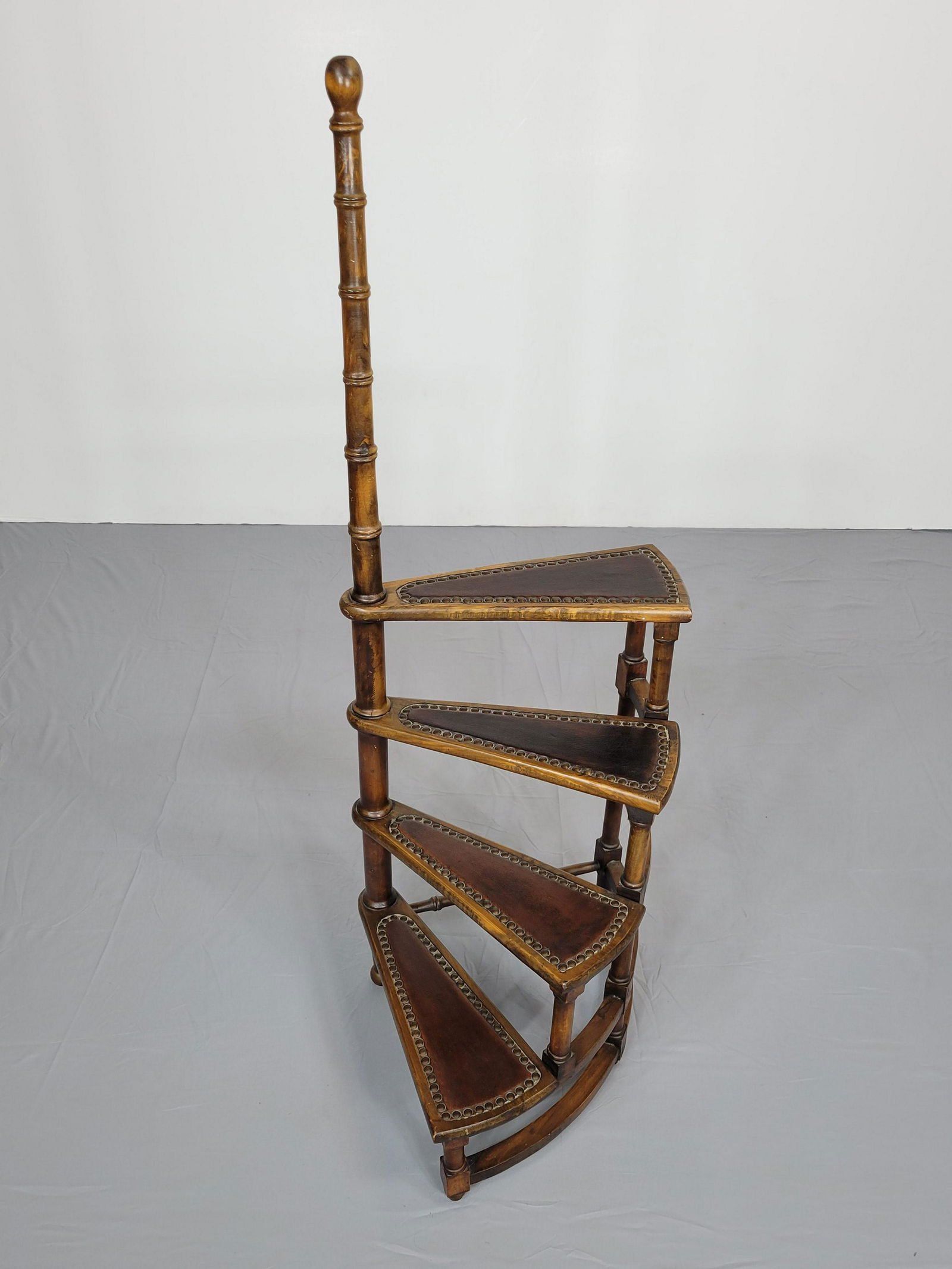 Spiral Library Steps (1 of 5)