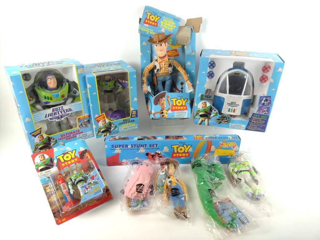 10 Toy Story Collectibles incl Stunt Set (1 of 6)