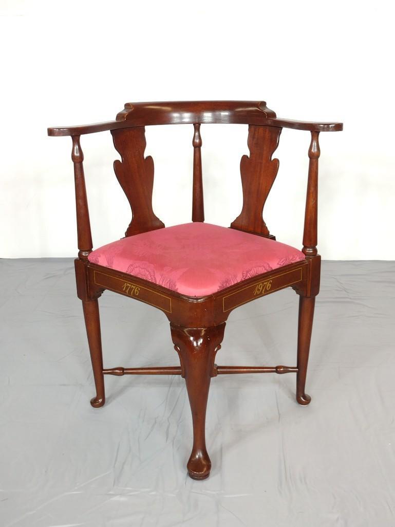 Hickory Chair Co Corner Chair: 28 3/4" wide X 25 1/2" deep X 33 3/4" high. Some scratches to top of back rest. MG IMPORTANT: Before bidding, please read the terms and conditions. When you registered for the auction you agreed to th