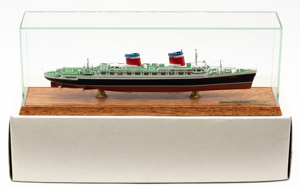 SS United States 1:1250 Scale Model (1 of 4)
