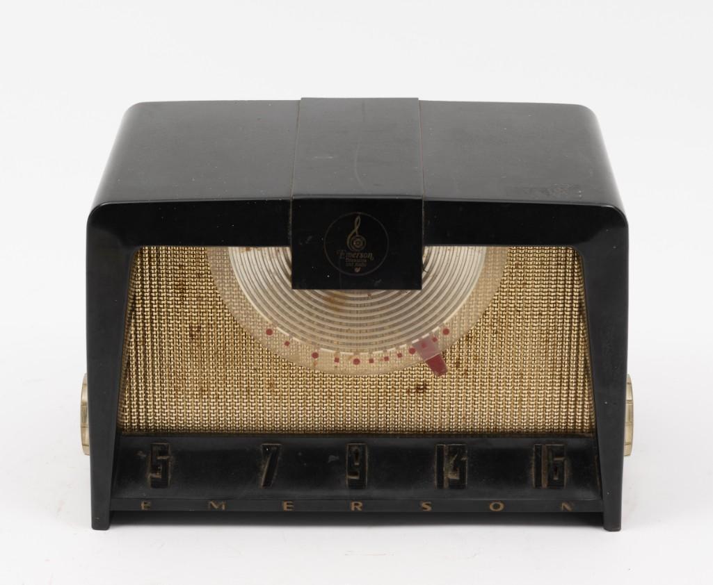 Emerson Model 810 Series B Vintage Radio (1 of 5)