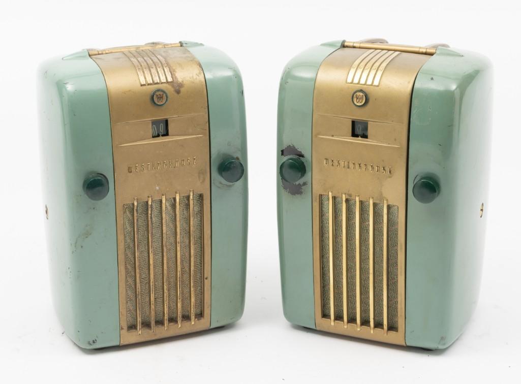 2 Vintage Westinghouse Refrigerator Radios (1 of 10)