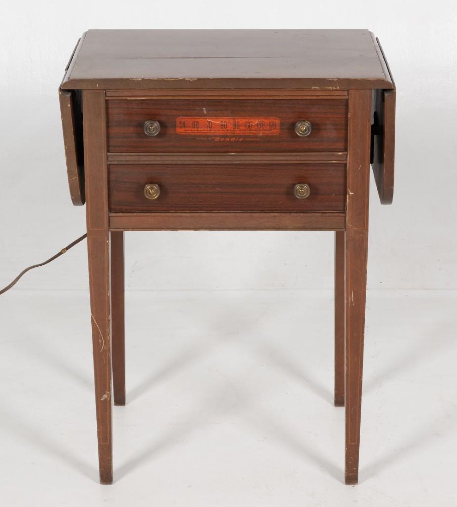 Bendix Corp. Drop Leaf Superheterodyne Floor Radio (1 of 6)