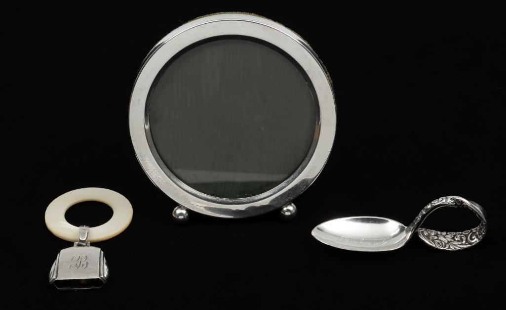 3 Sterling Articles Incl Baby Spoon & Teething Ring (1 of 11)