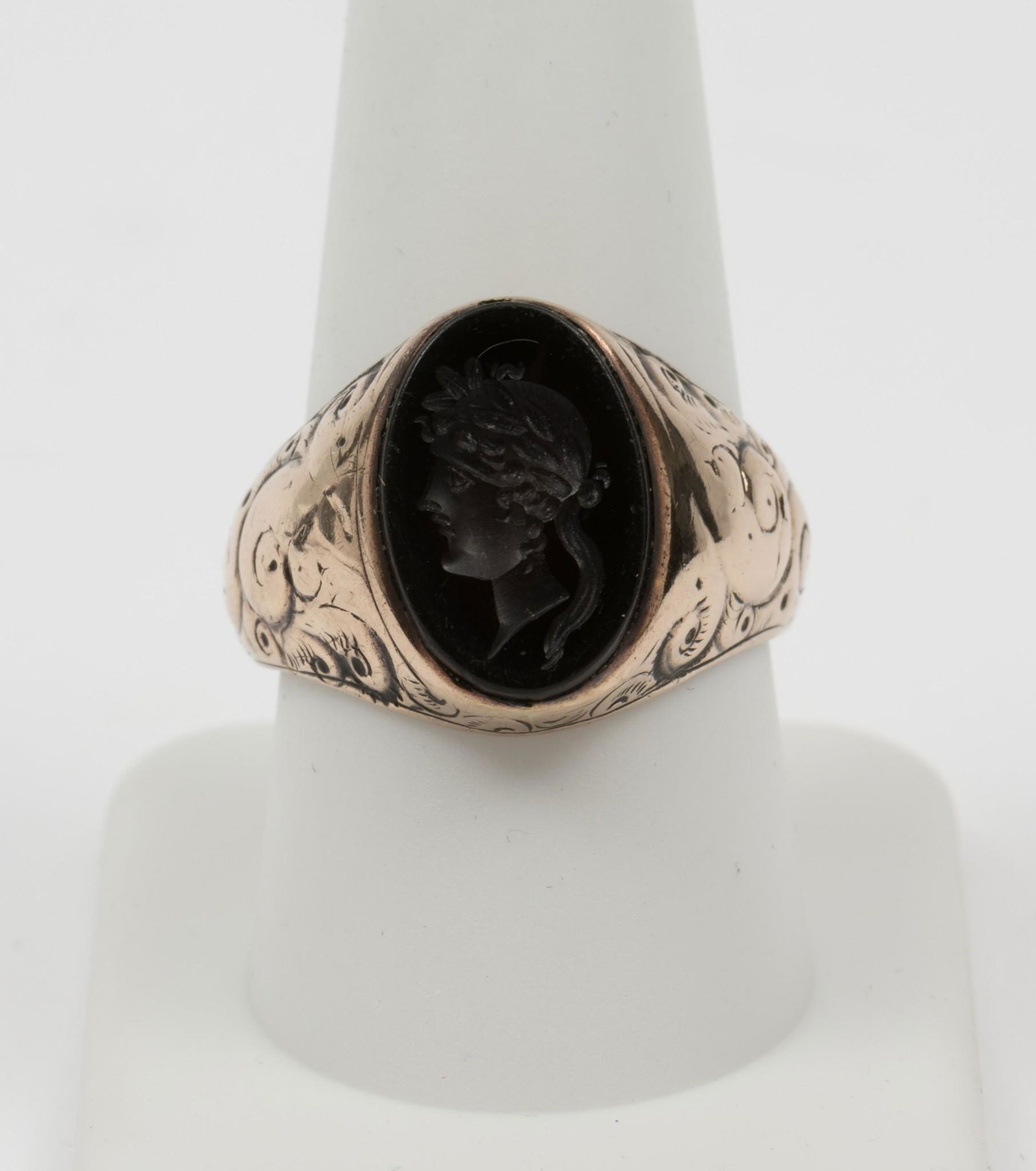 10K Onyx Intaglio Ring (1 of 3)